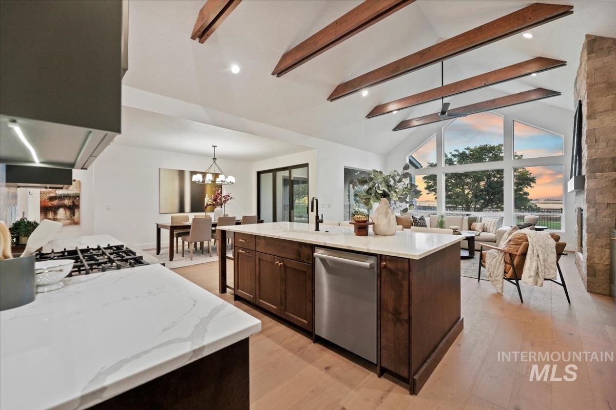 property viewer photo 29