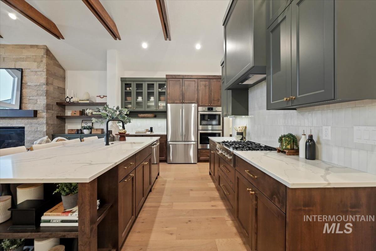 property viewer photo 35