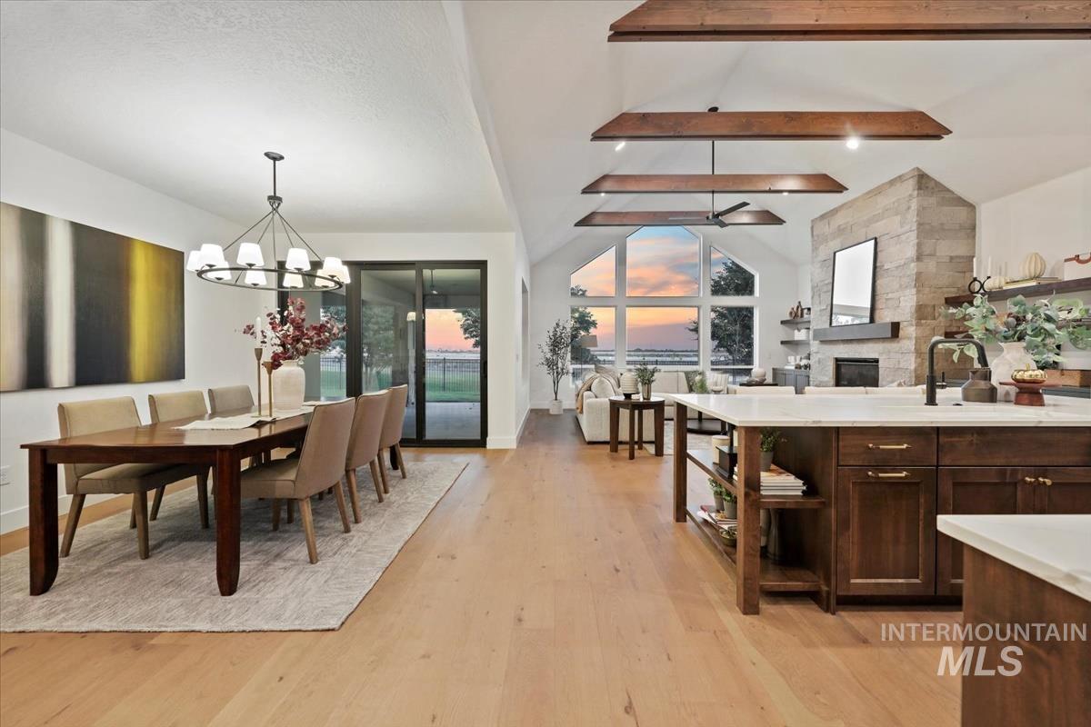 property viewer photo 45
