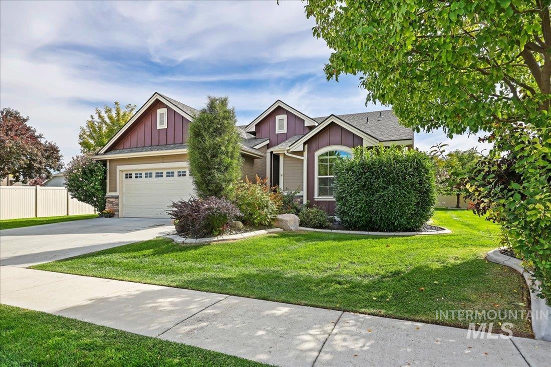 property viewer photo 2