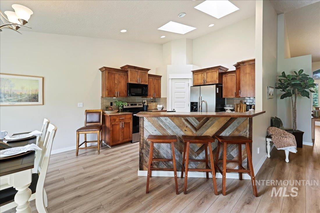 property viewer photo 20
