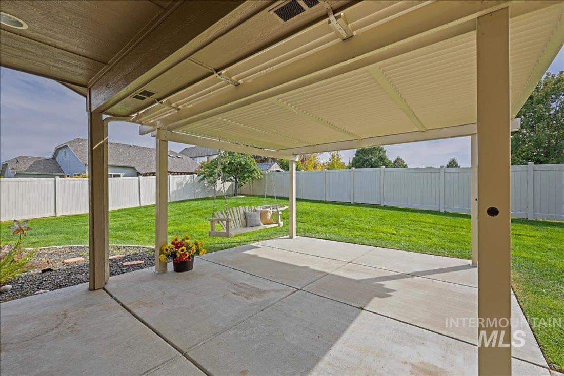 property viewer photo 3