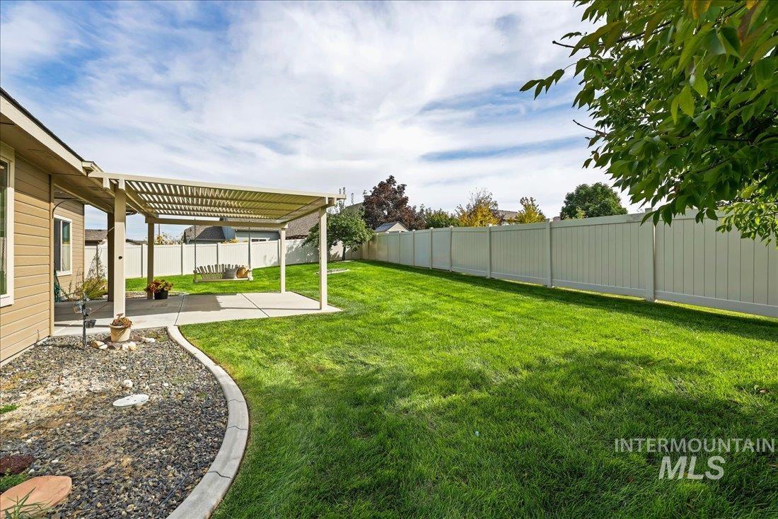 property viewer photo 6