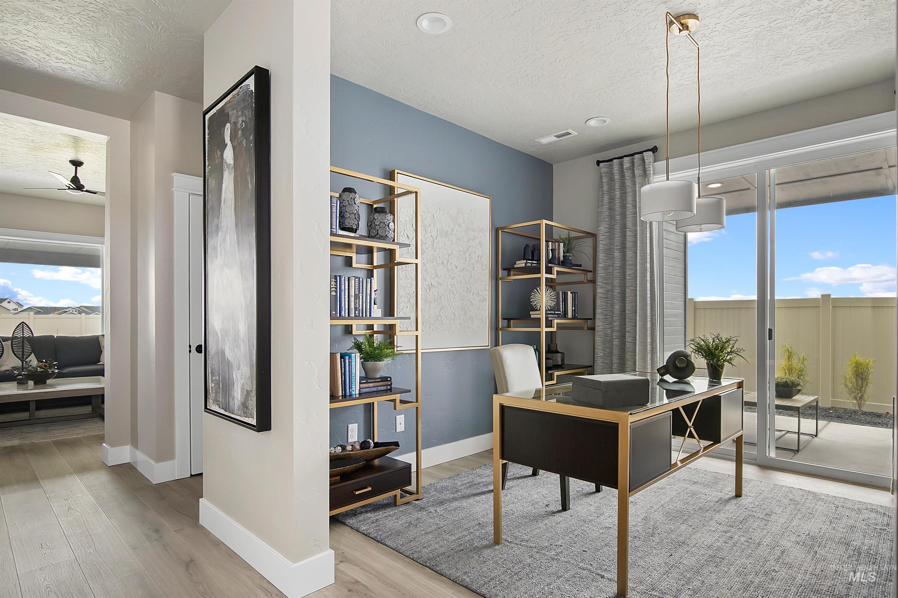 property viewer photo 2