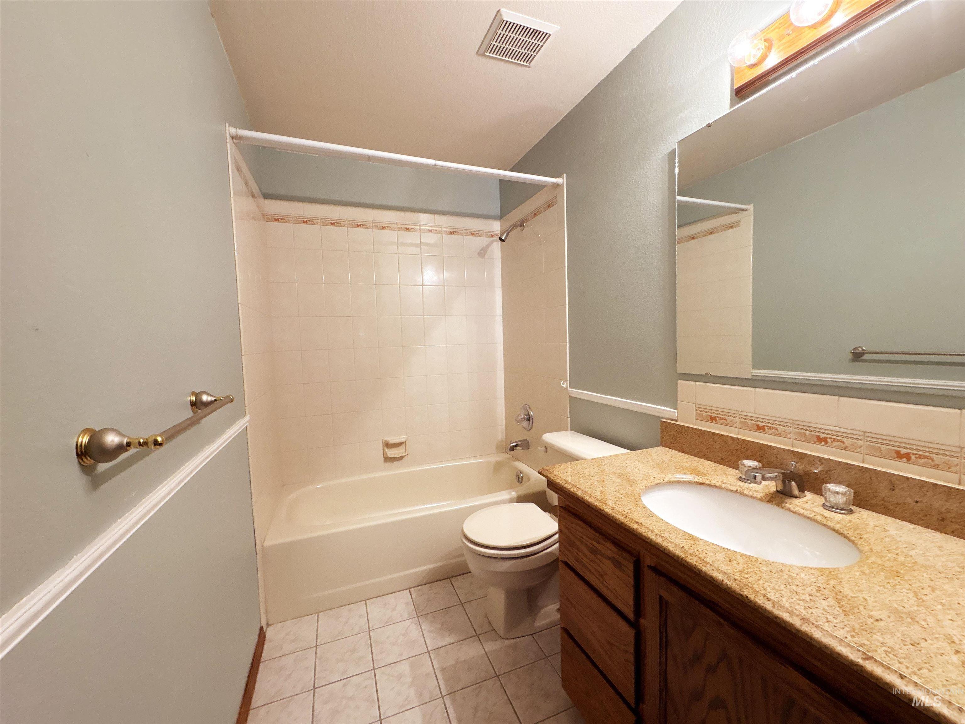 property viewer photo 19