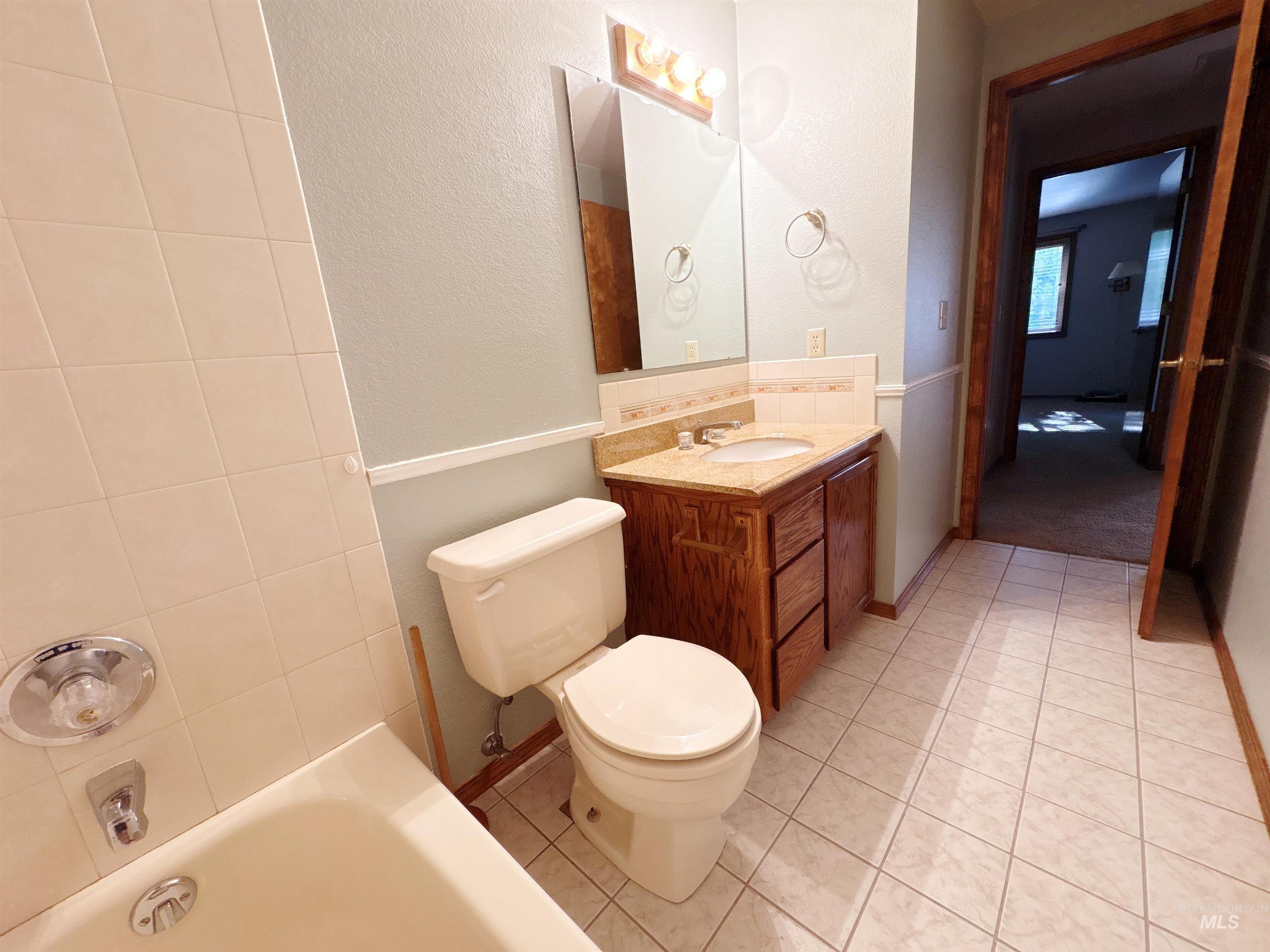 property viewer photo 20