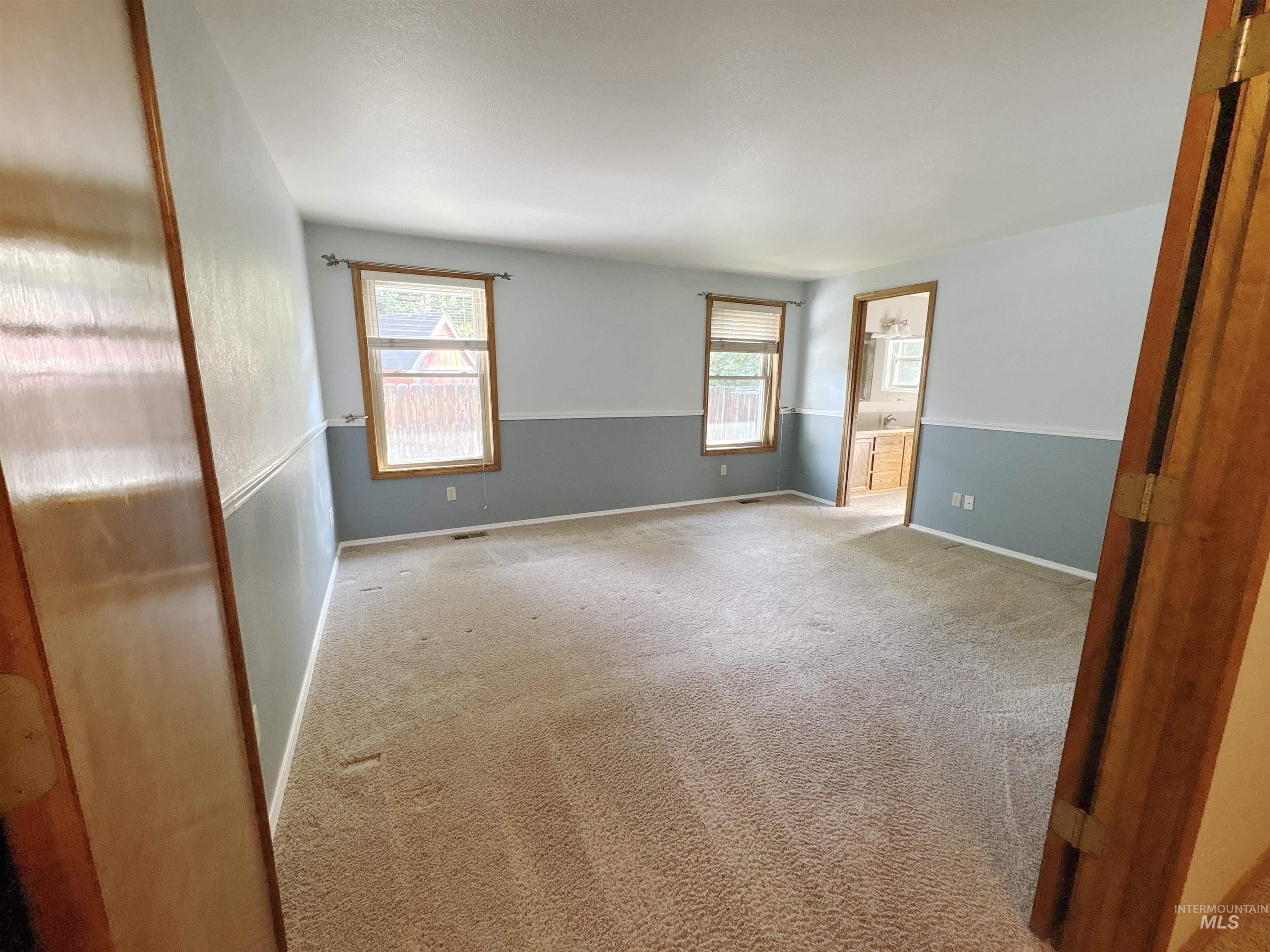 property viewer photo 23