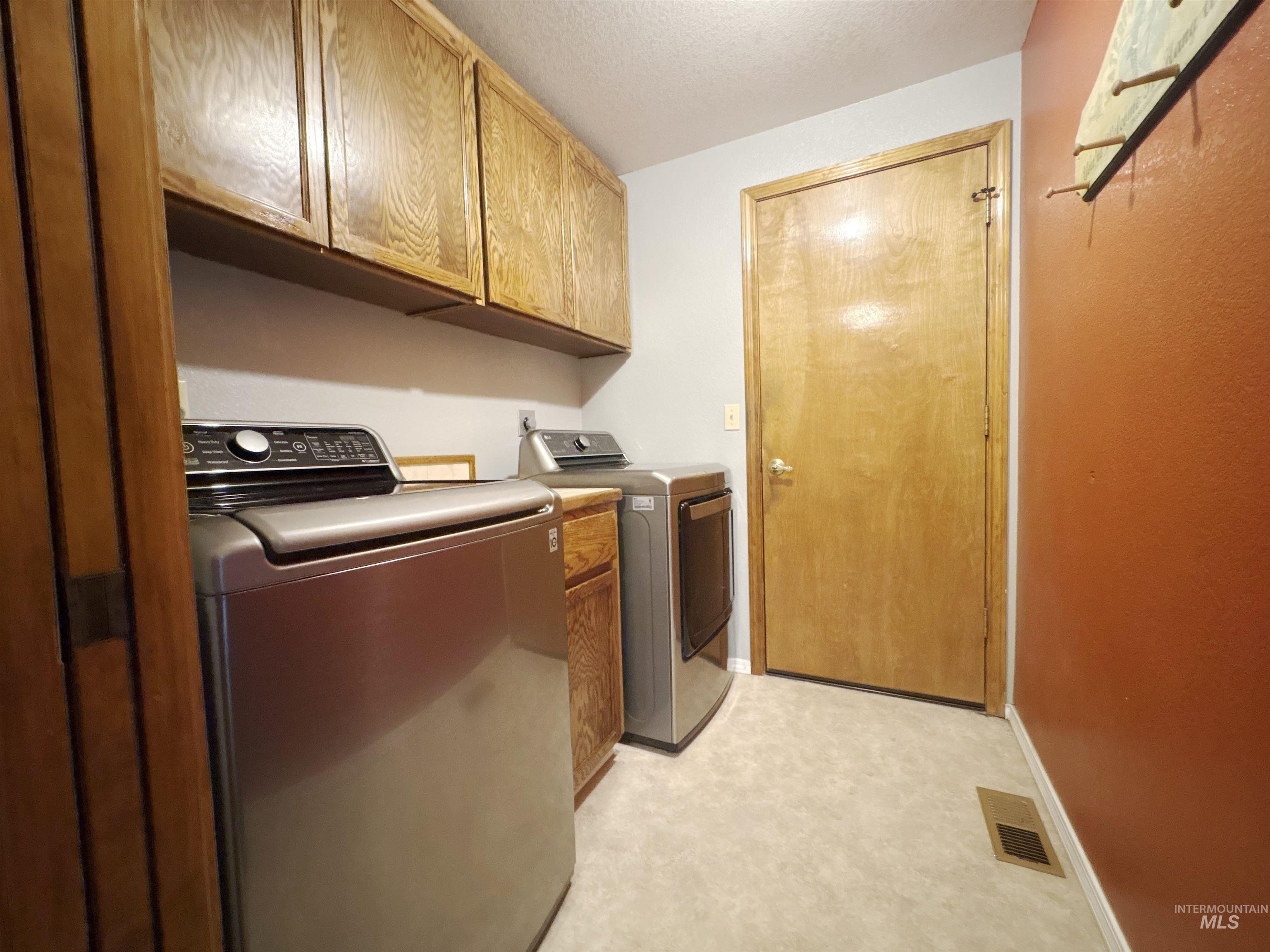 property viewer photo 29