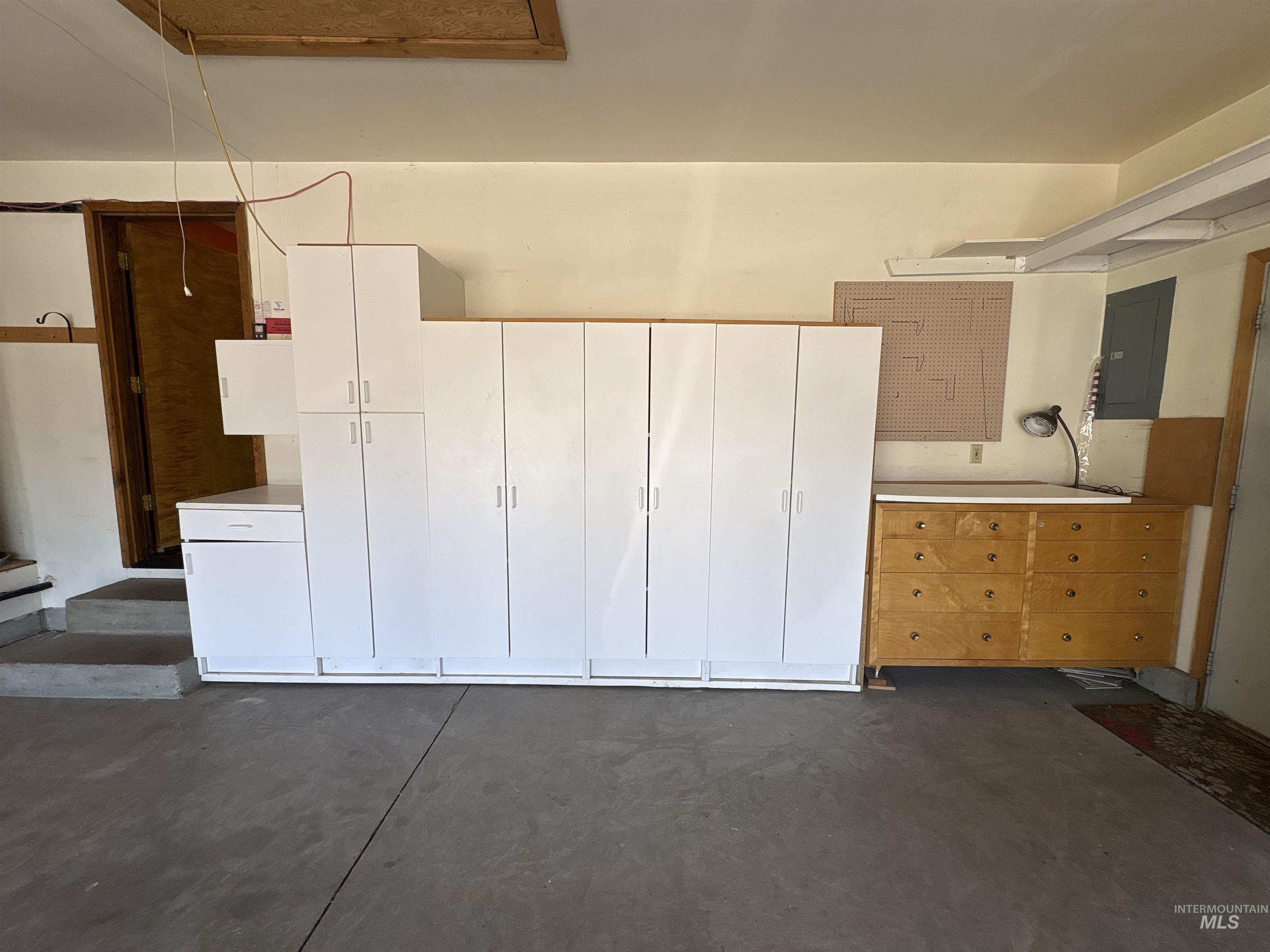property viewer photo 30