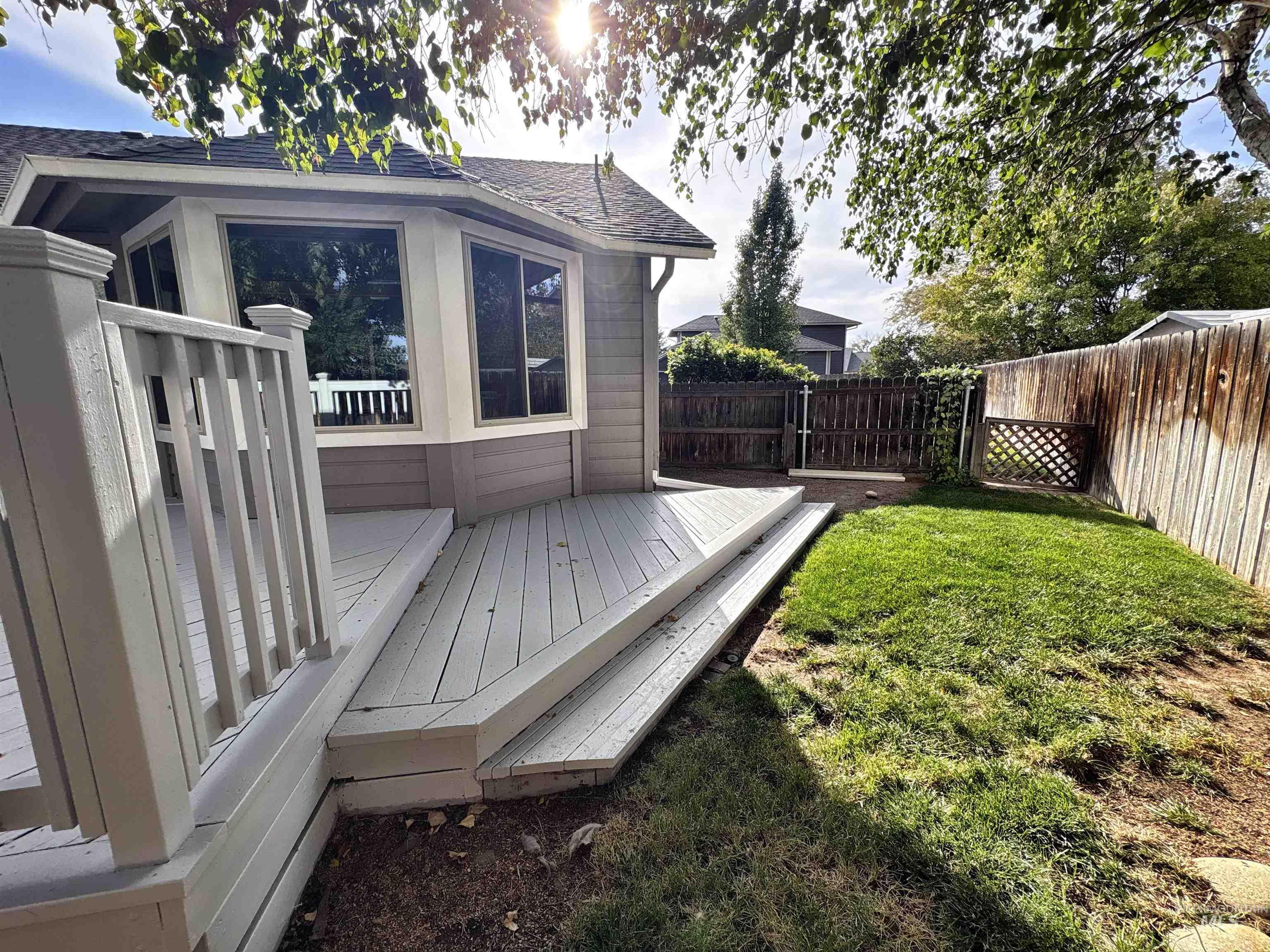 property viewer photo 40