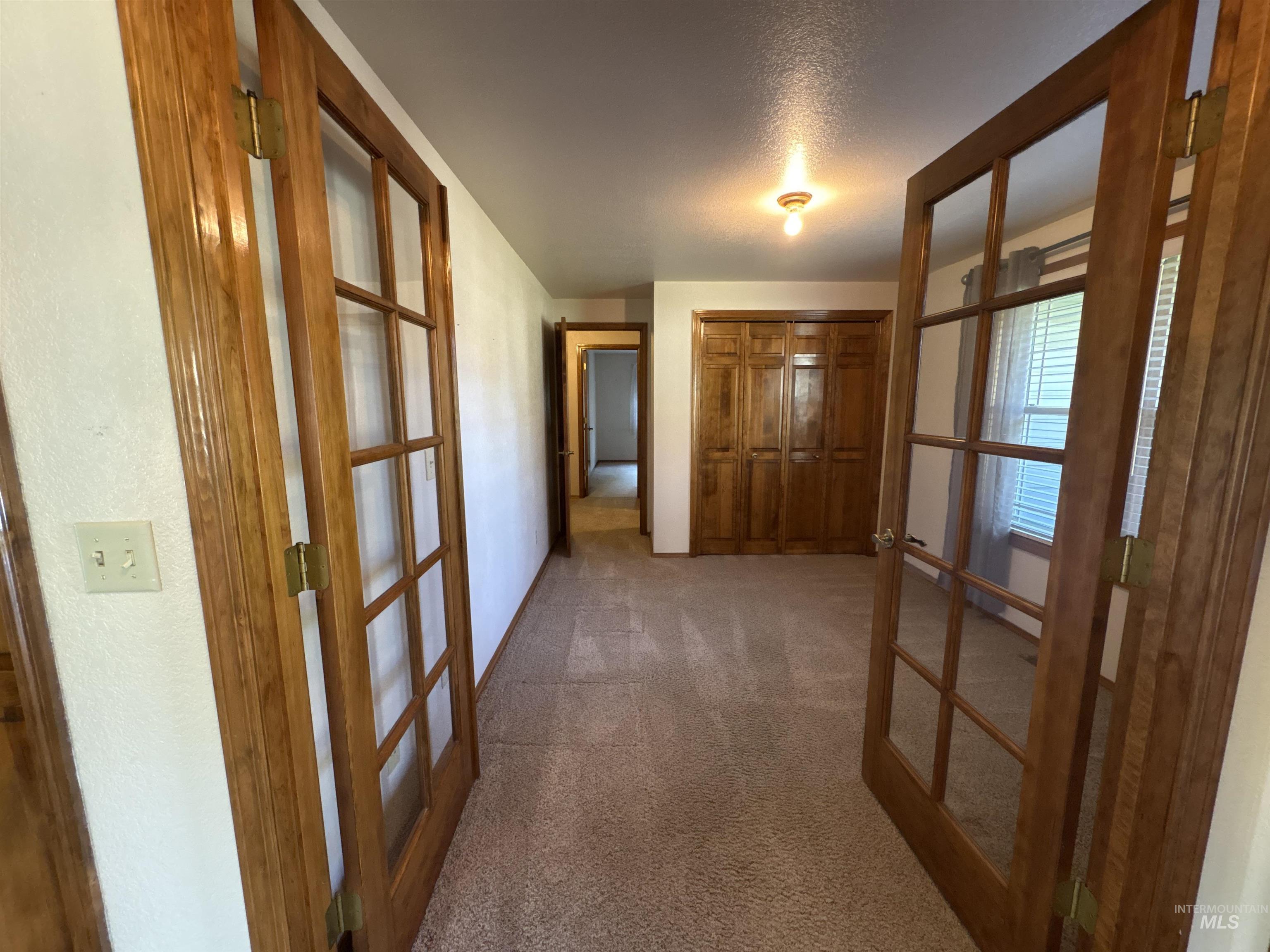 property viewer photo 6