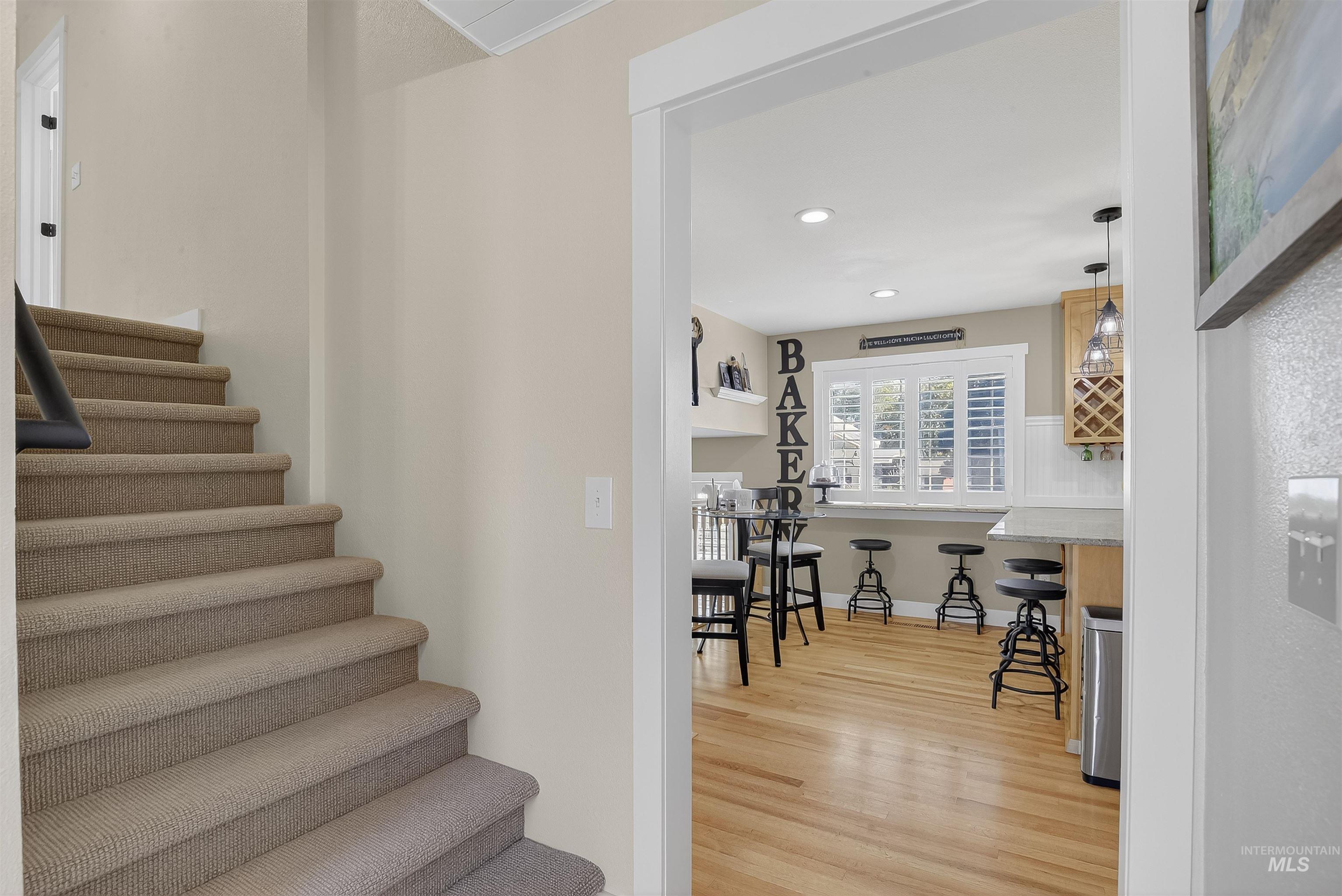 property viewer photo 13