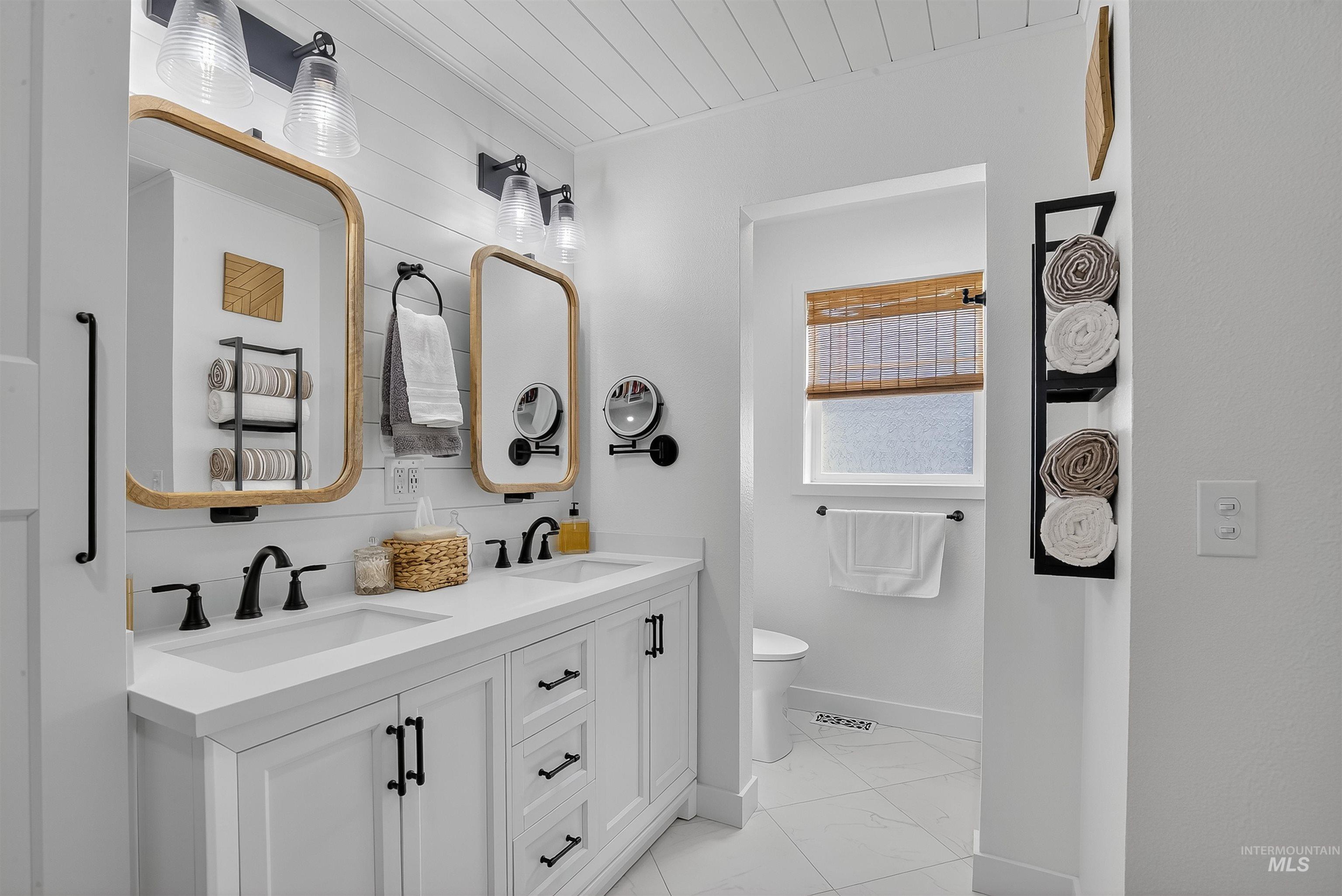property viewer photo 17