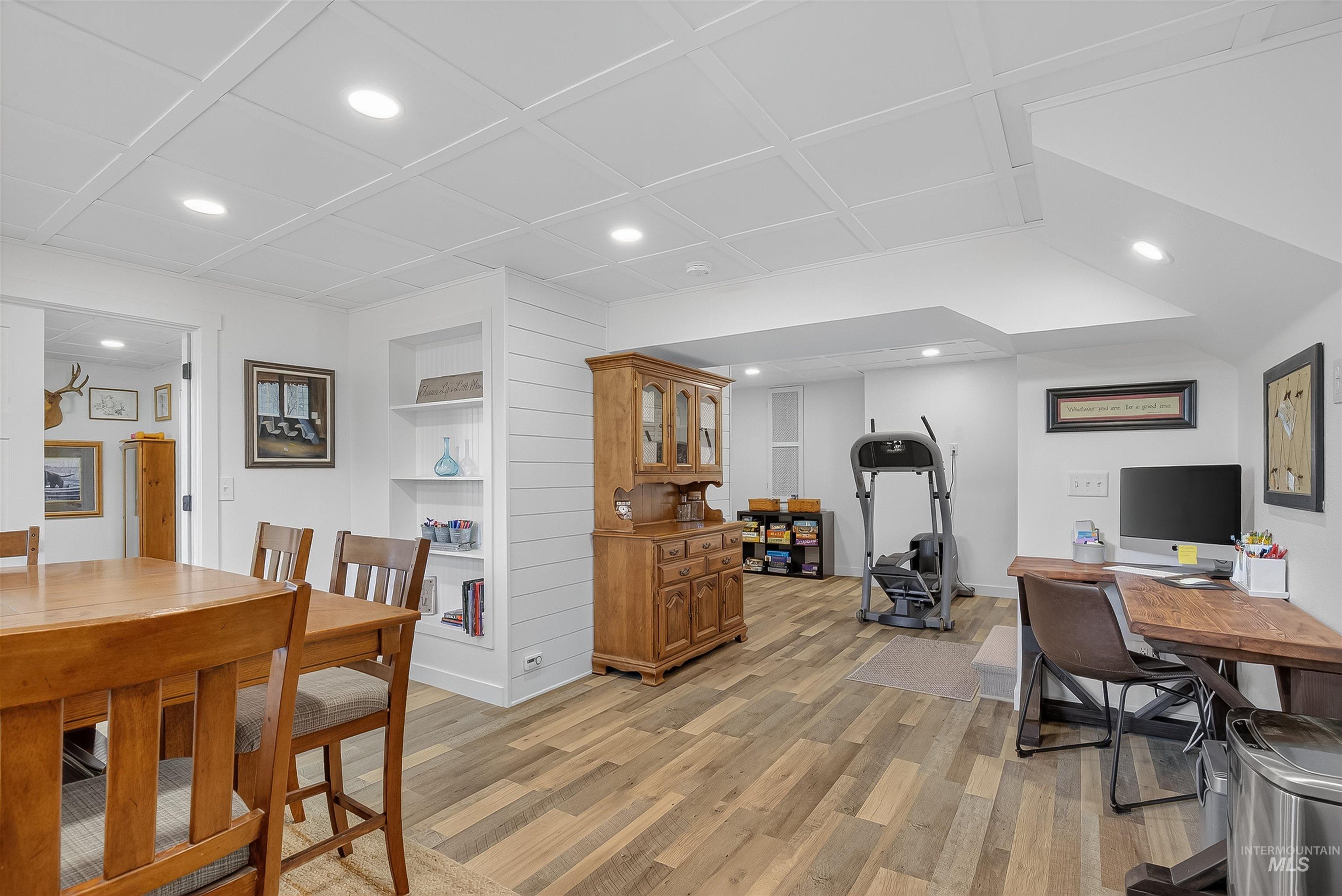 property viewer photo 28