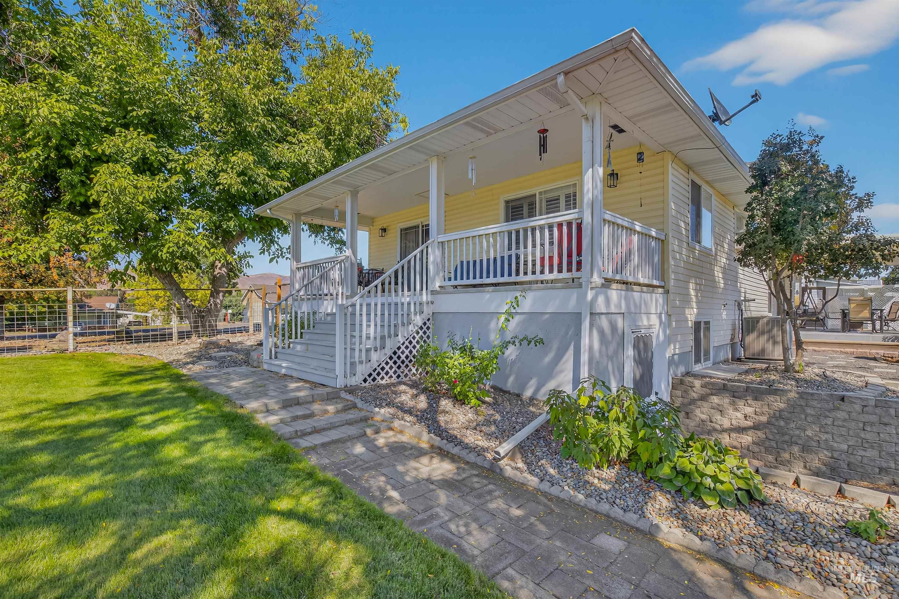 property viewer photo 31