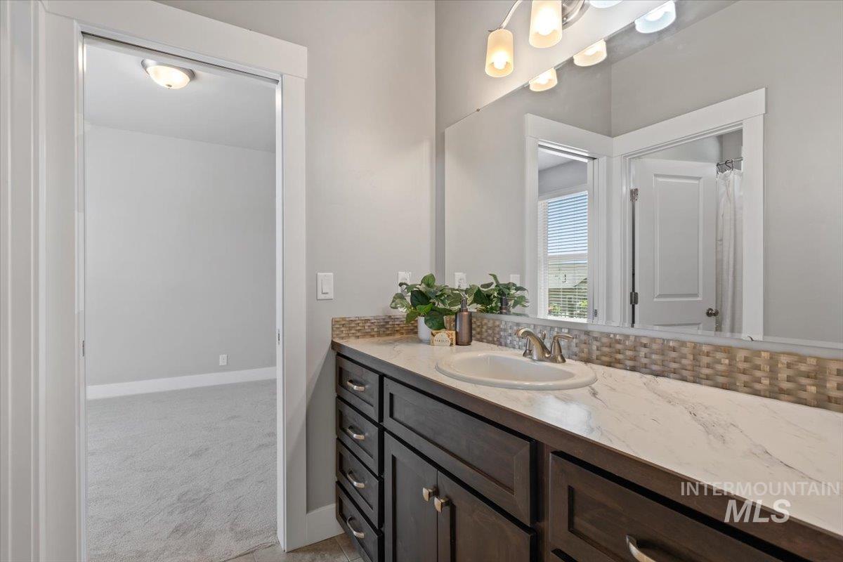 property viewer photo 15
