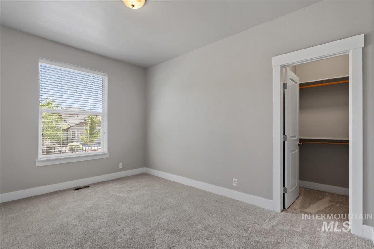 property viewer photo 16