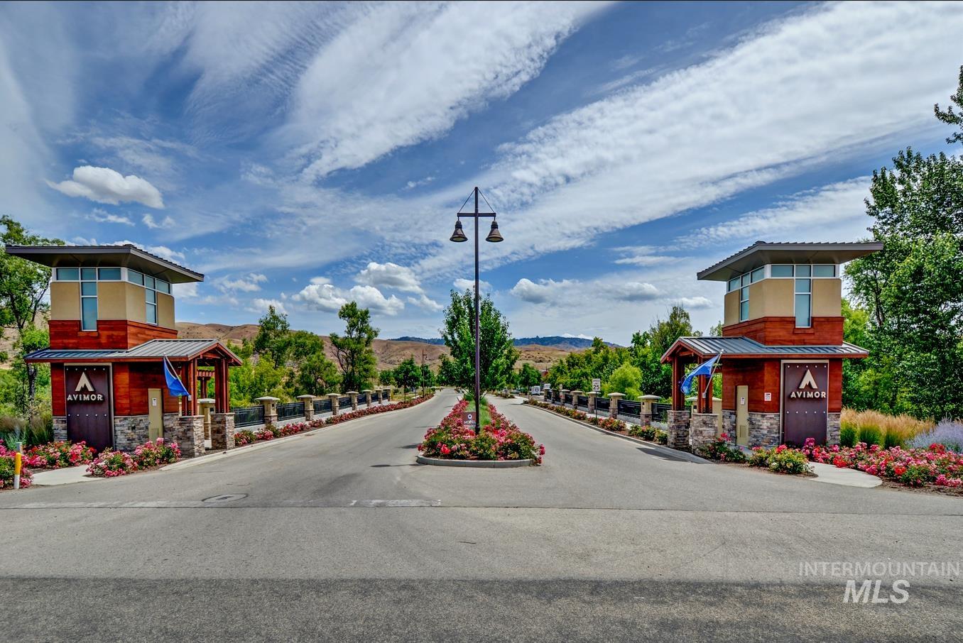 property viewer photo 25