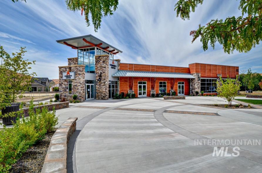property viewer photo 26