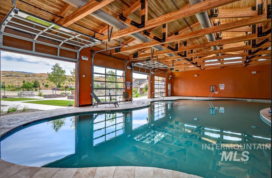property viewer photo 29