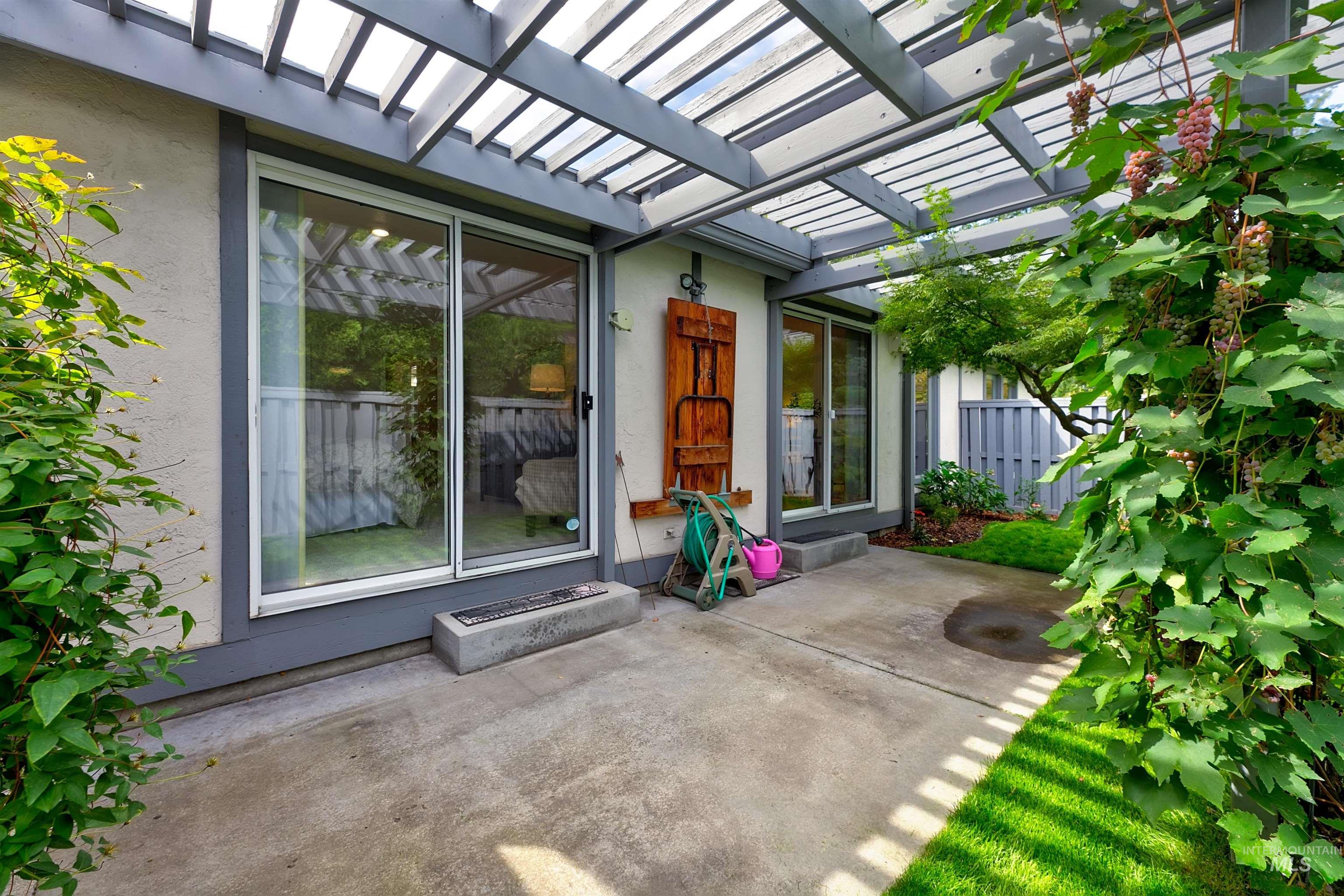 property viewer photo 21