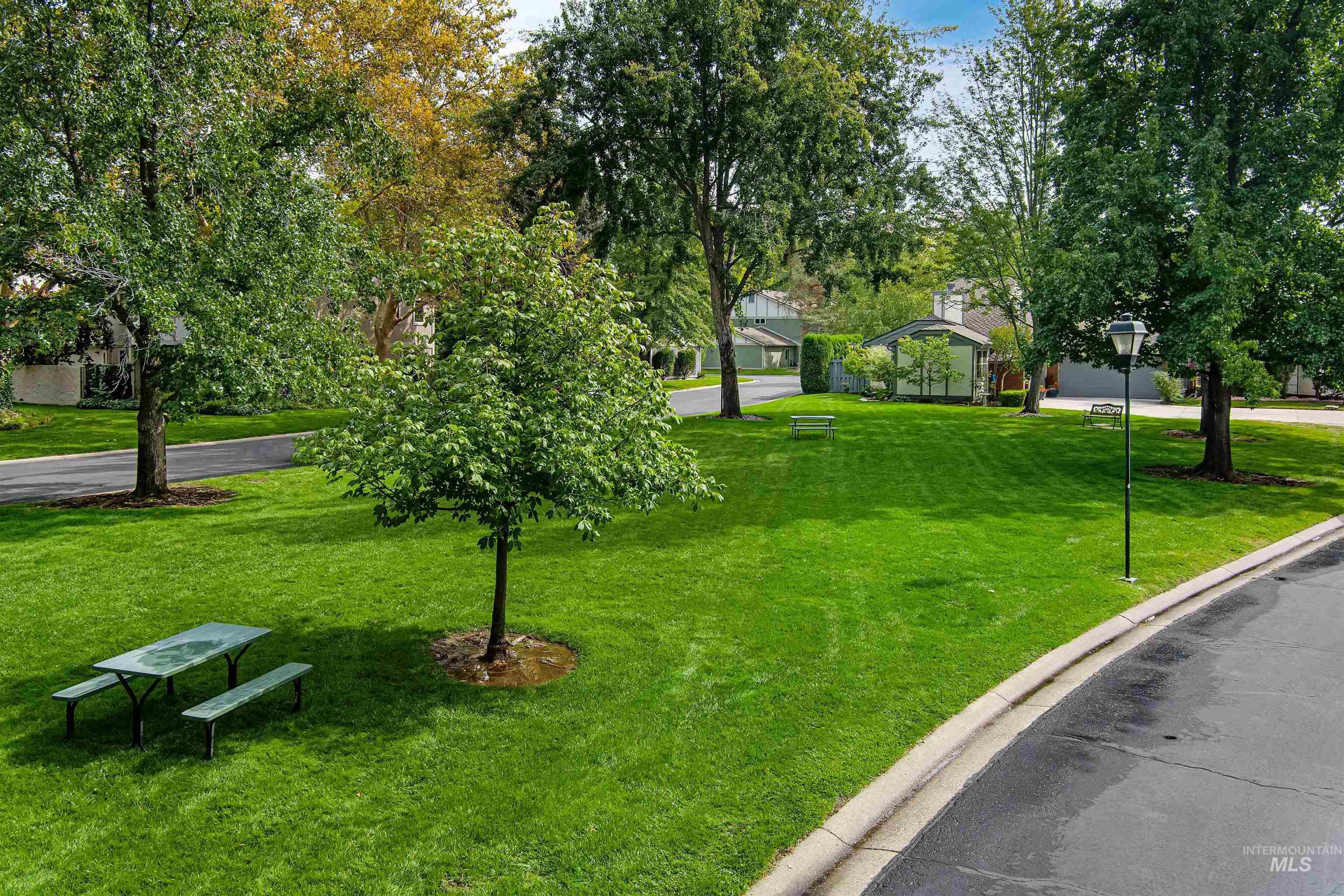 property viewer photo 31