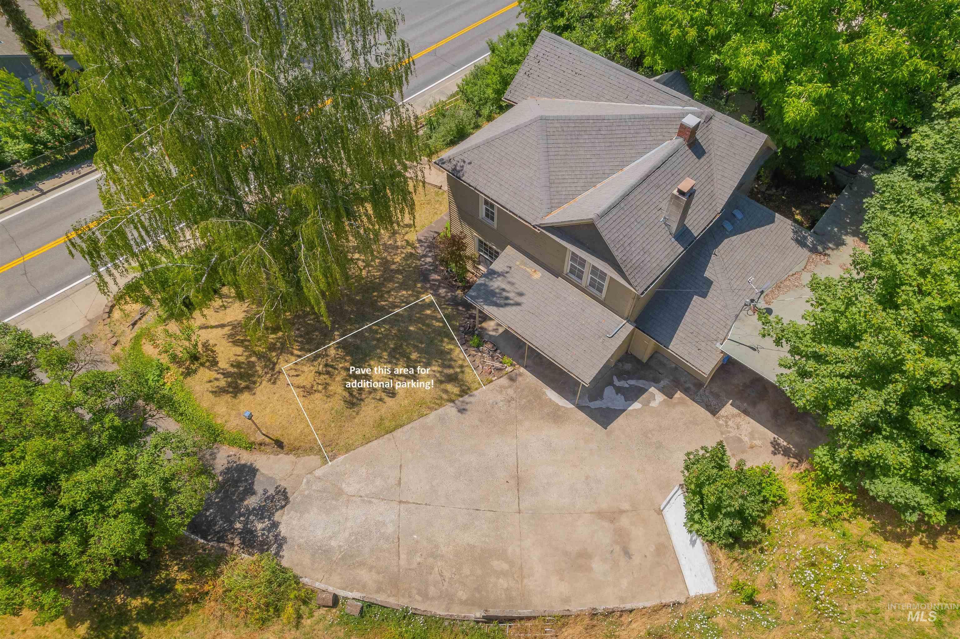 main property photo 25