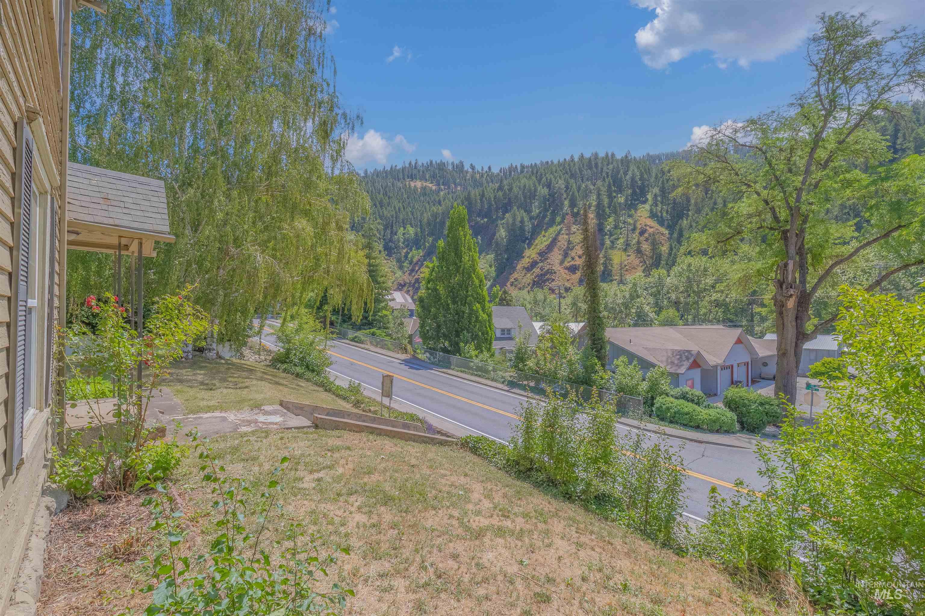 main property photo 26
