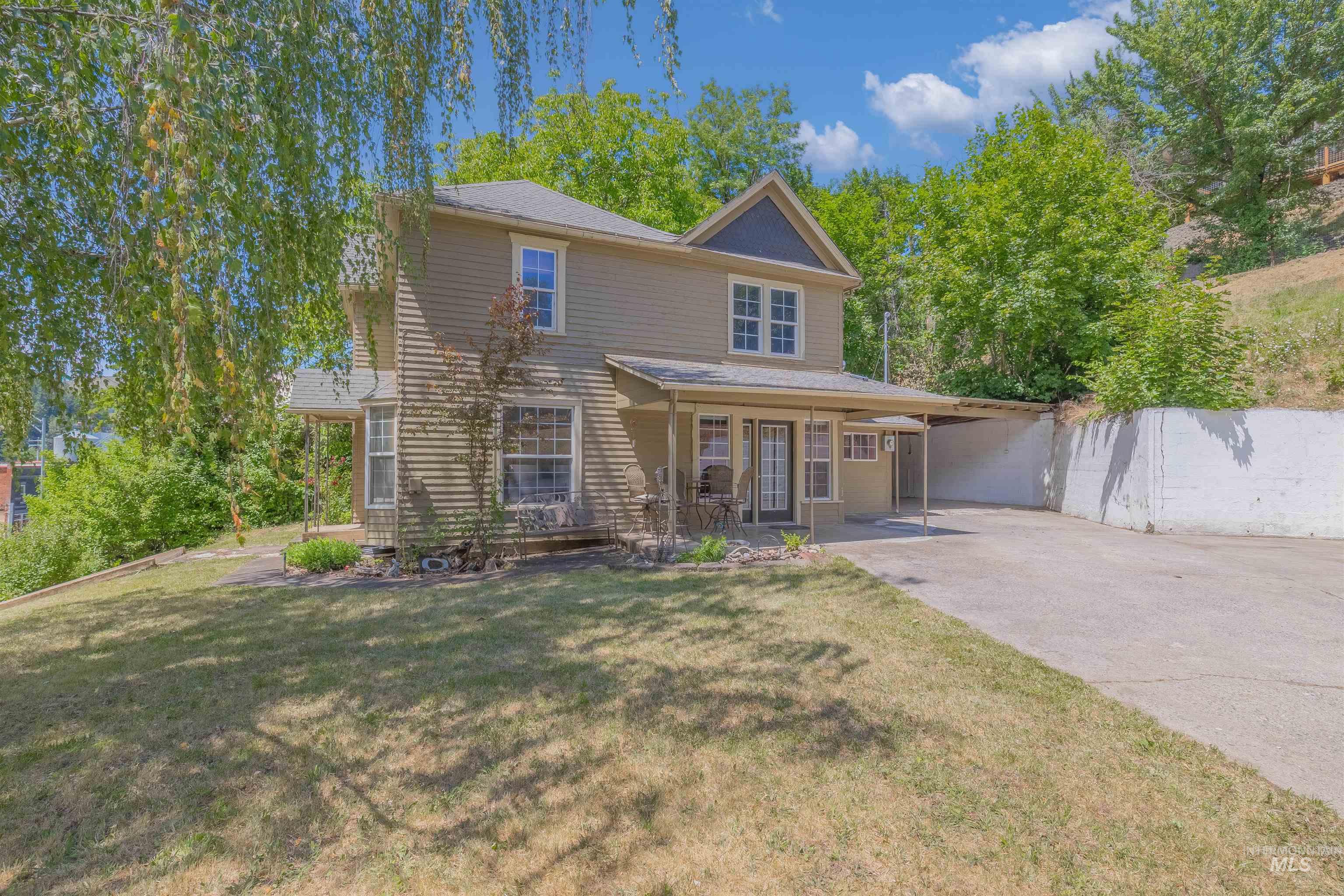 main property photo 27