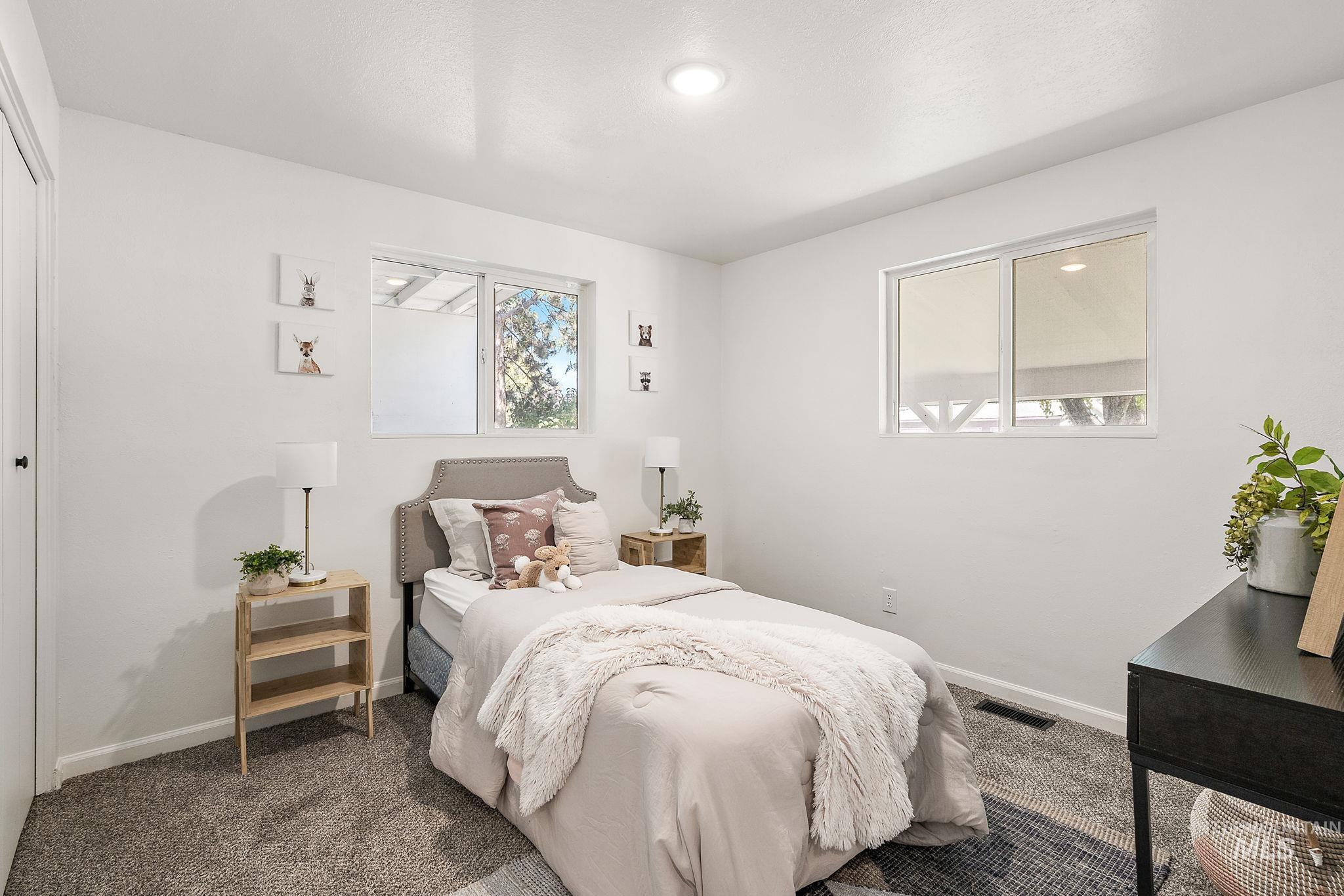 property viewer photo 11