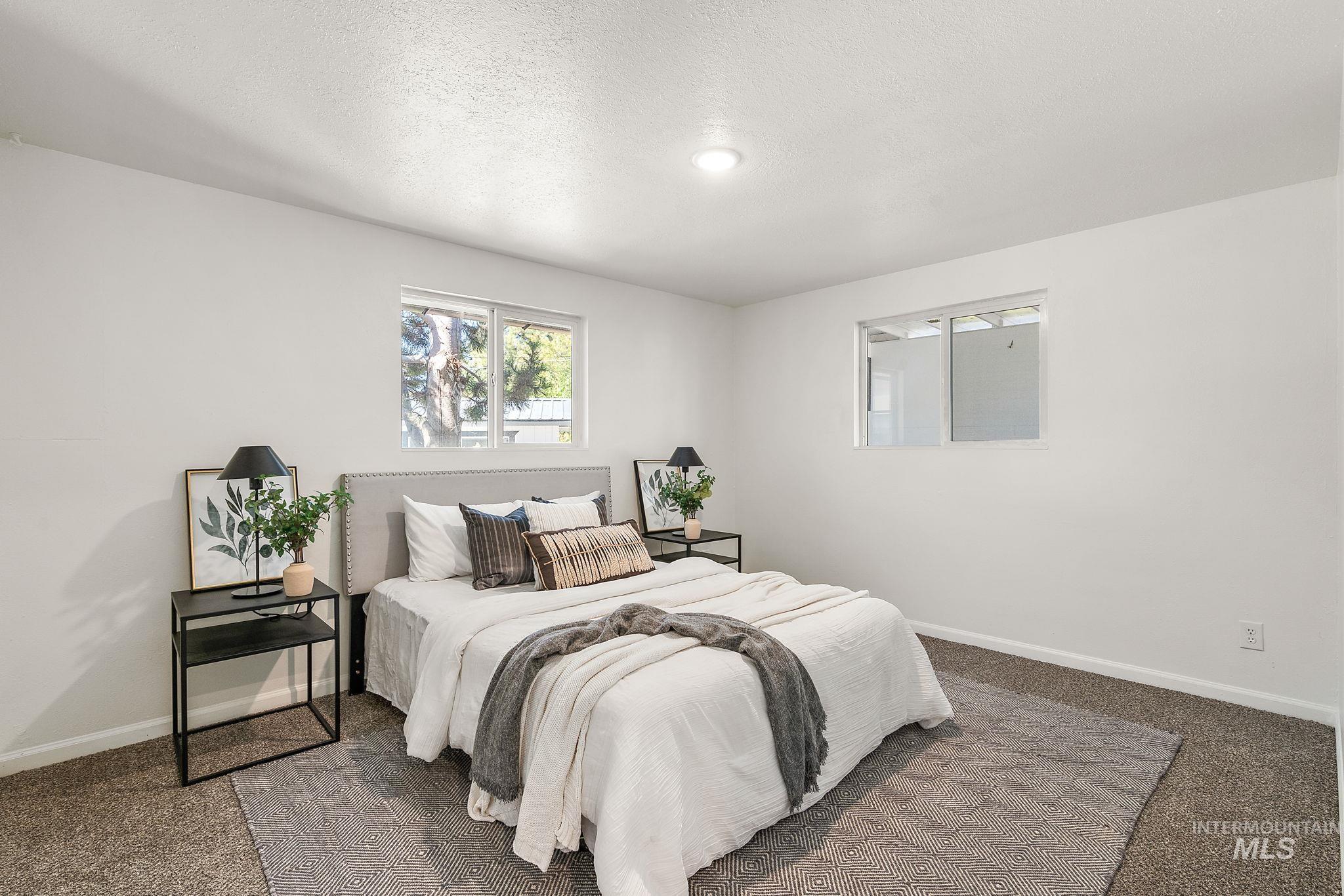 property viewer photo 13