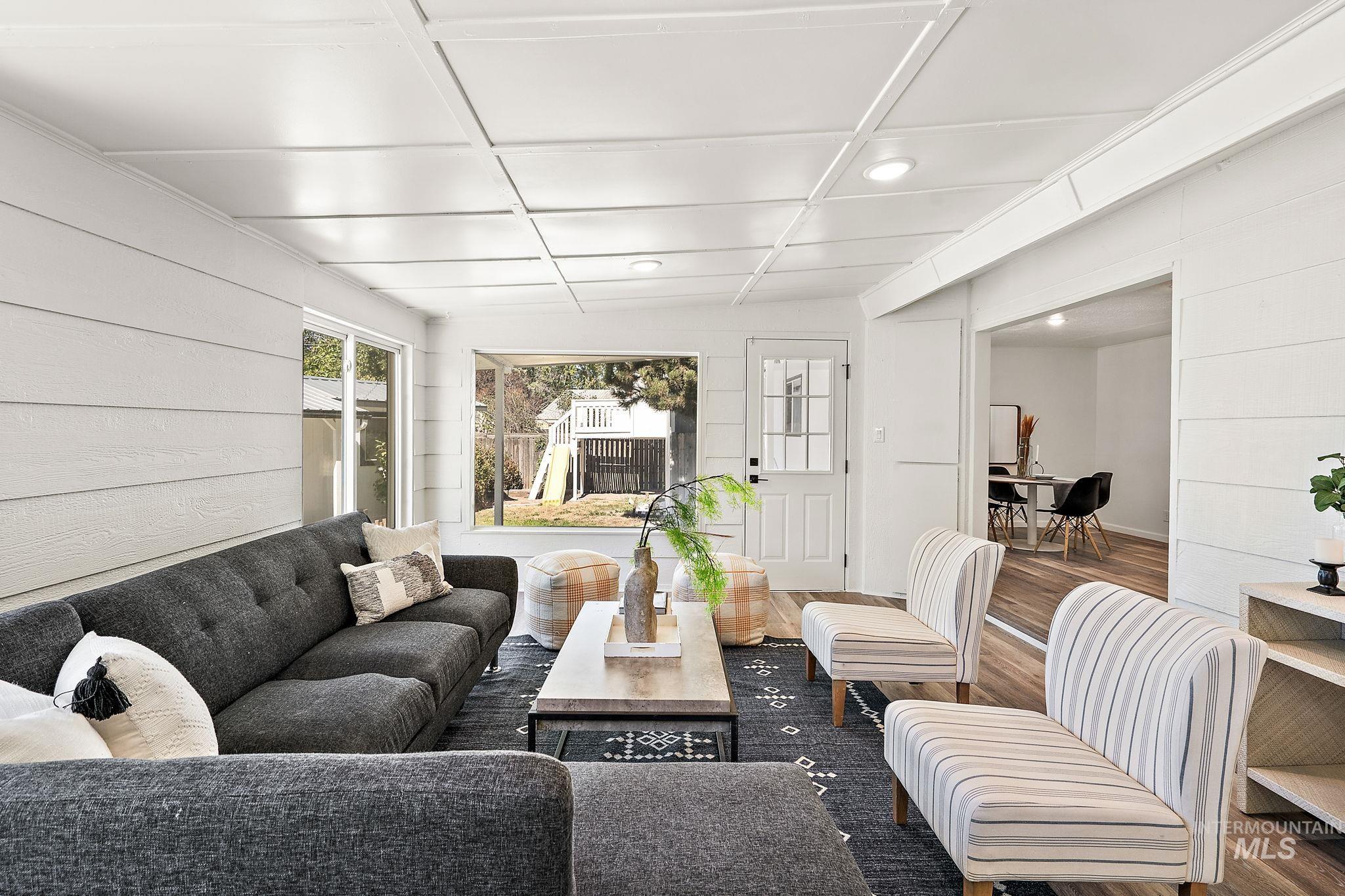 property viewer photo 29