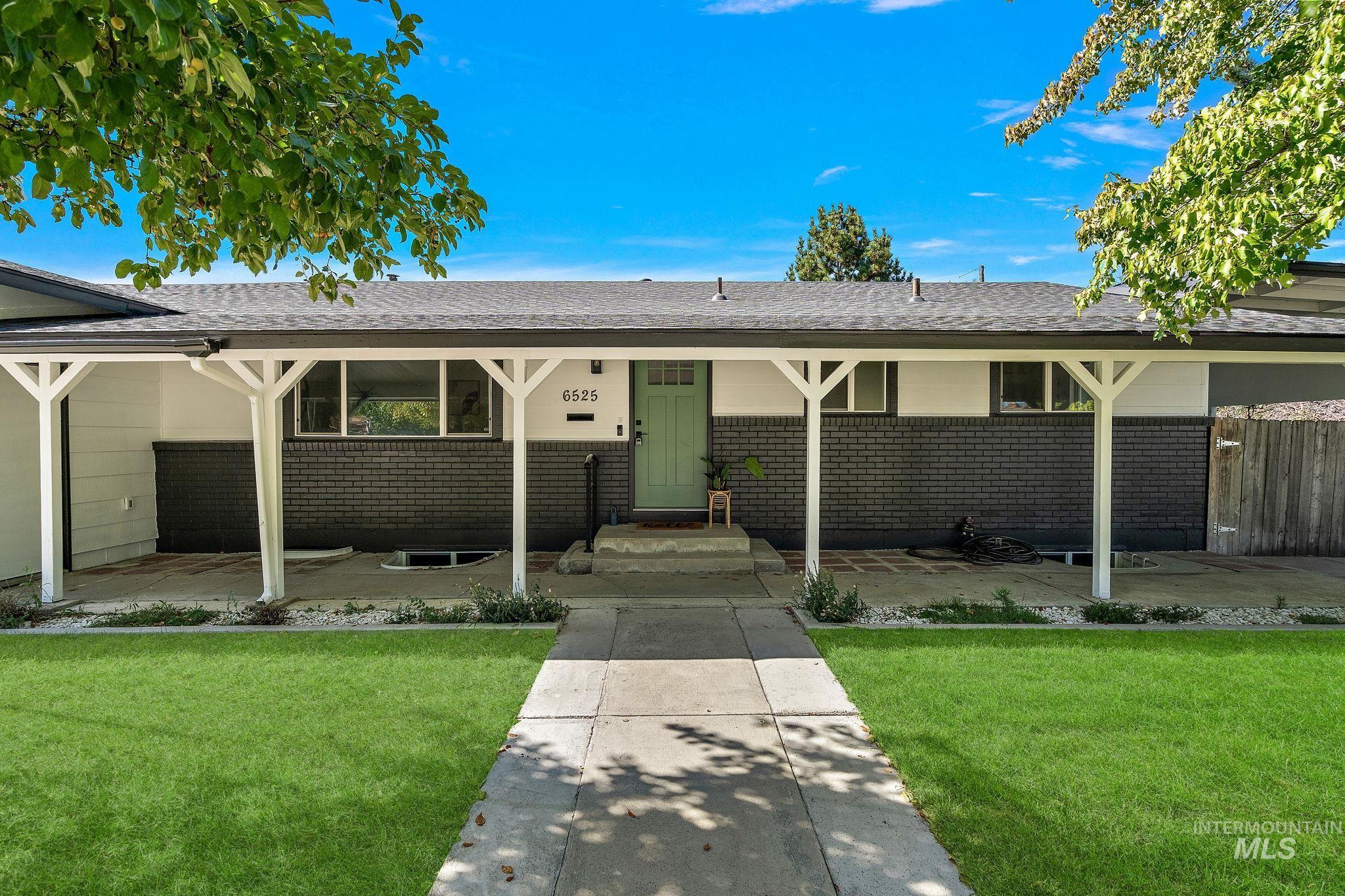 property viewer photo 3