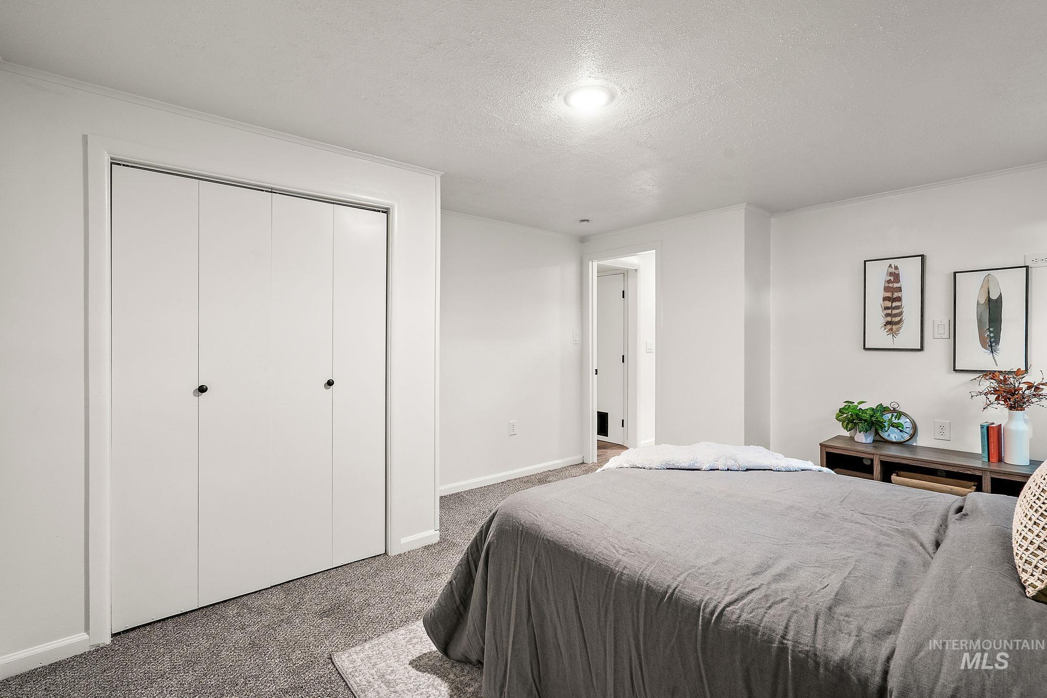 property viewer photo 32