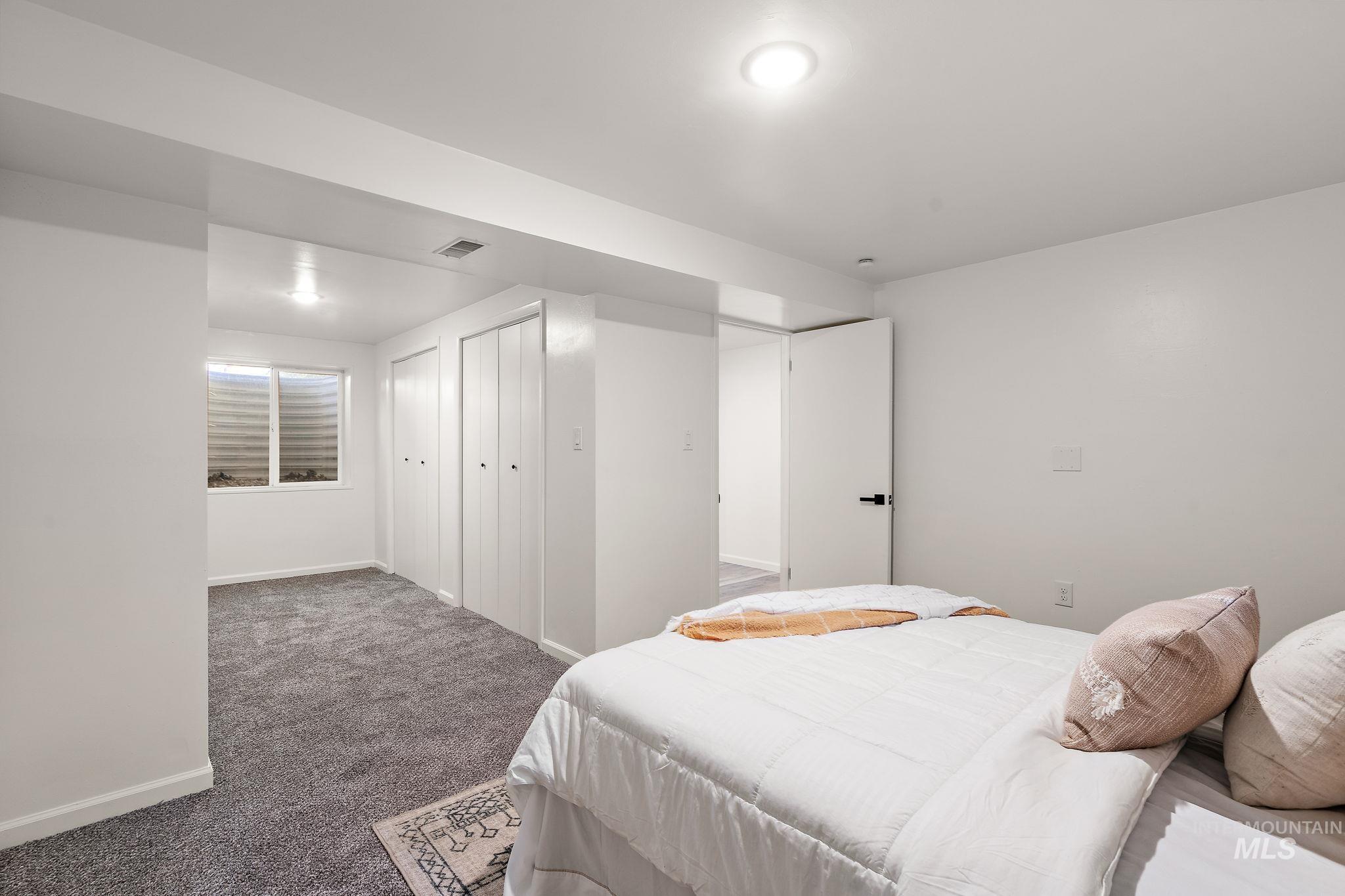 property viewer photo 40