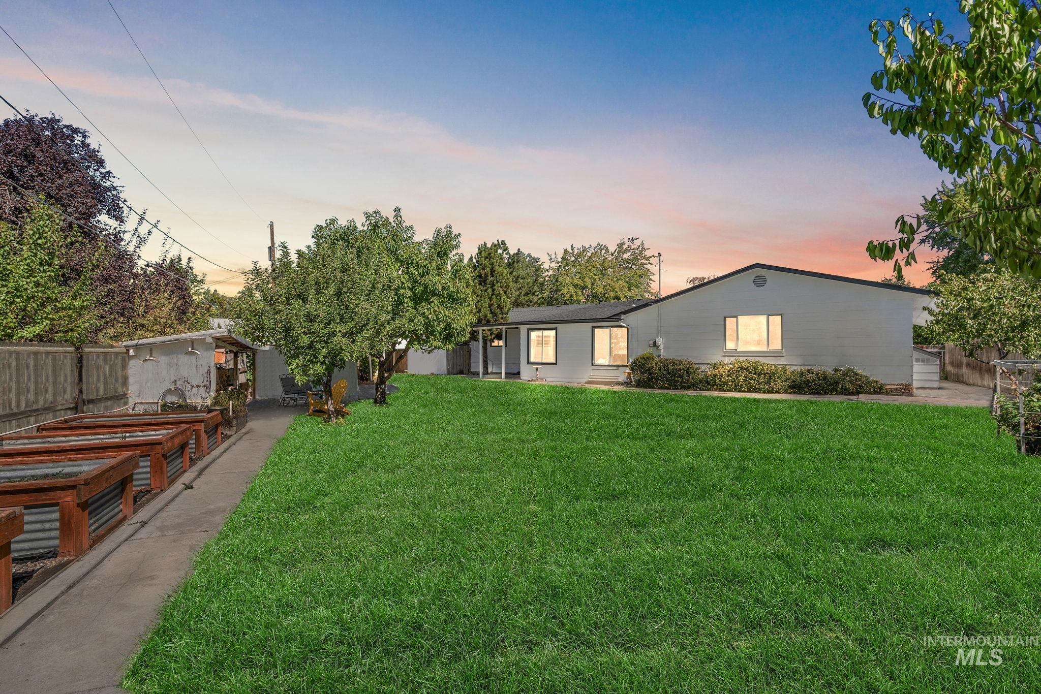 property viewer photo 49