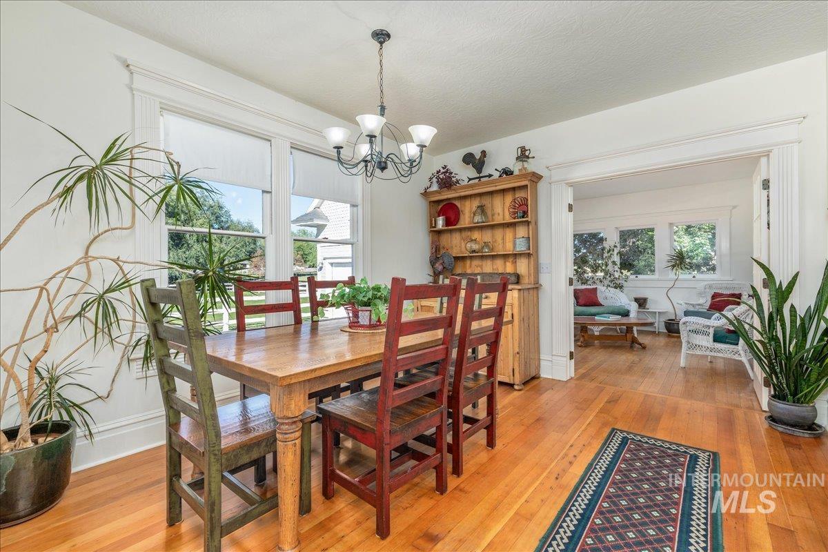 property viewer photo 10