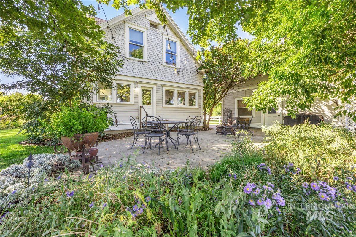 property viewer photo 3