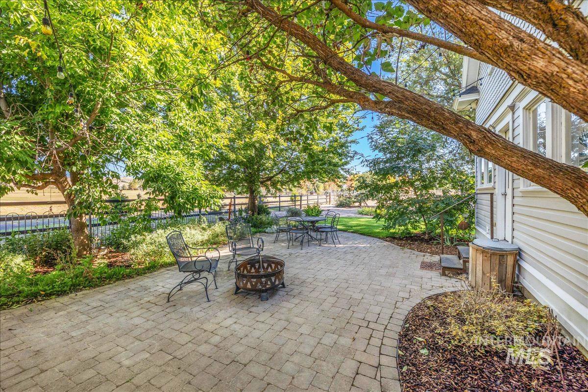 property viewer photo 31