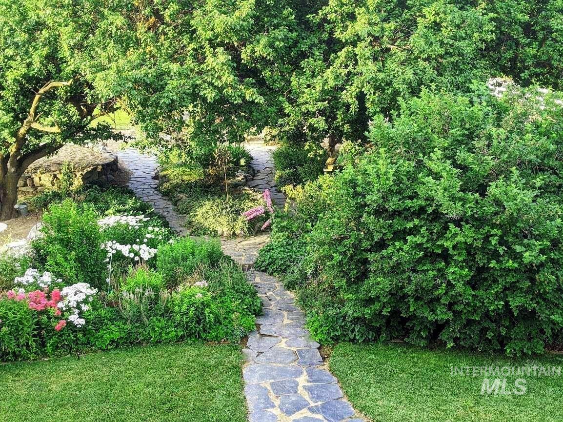 property viewer photo 4
