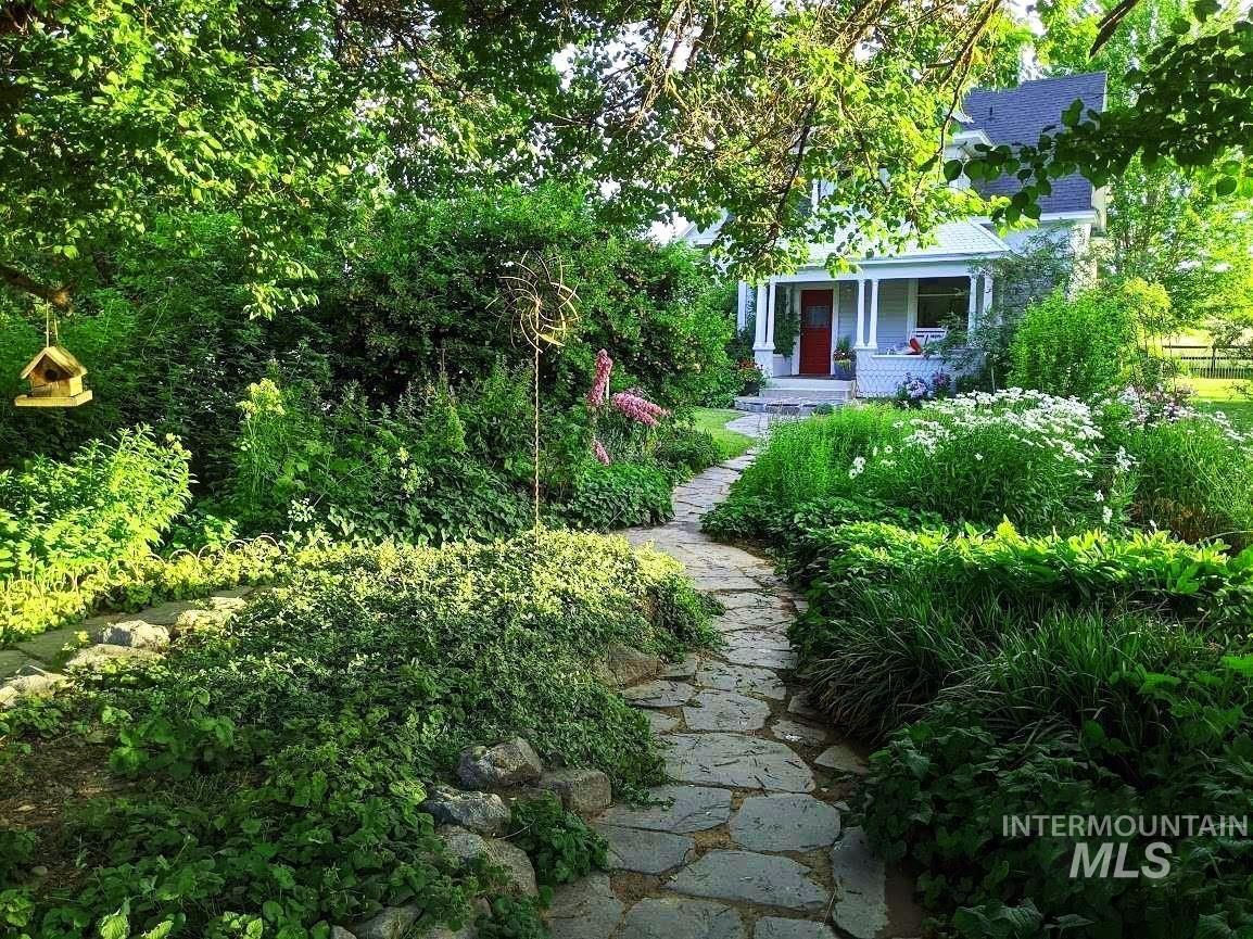 property viewer photo 40