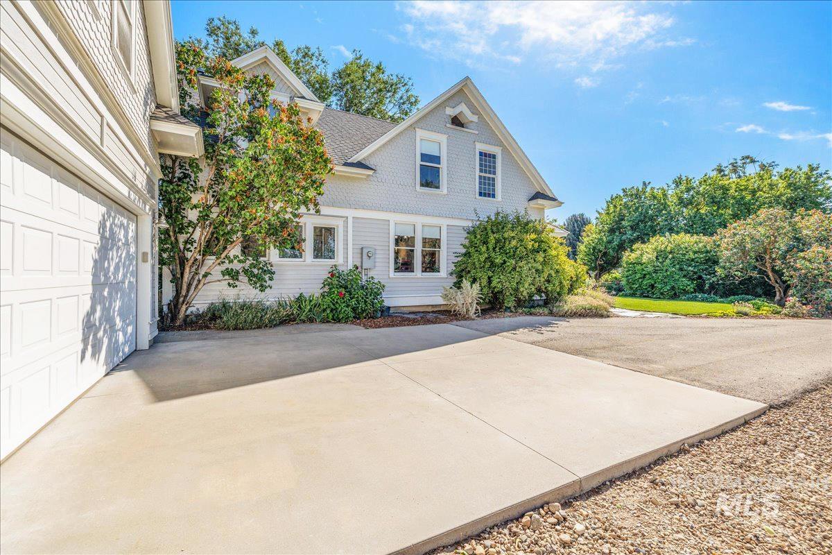 property viewer photo 41