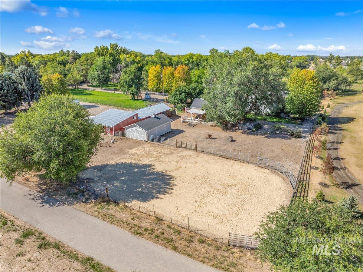 property viewer photo 43