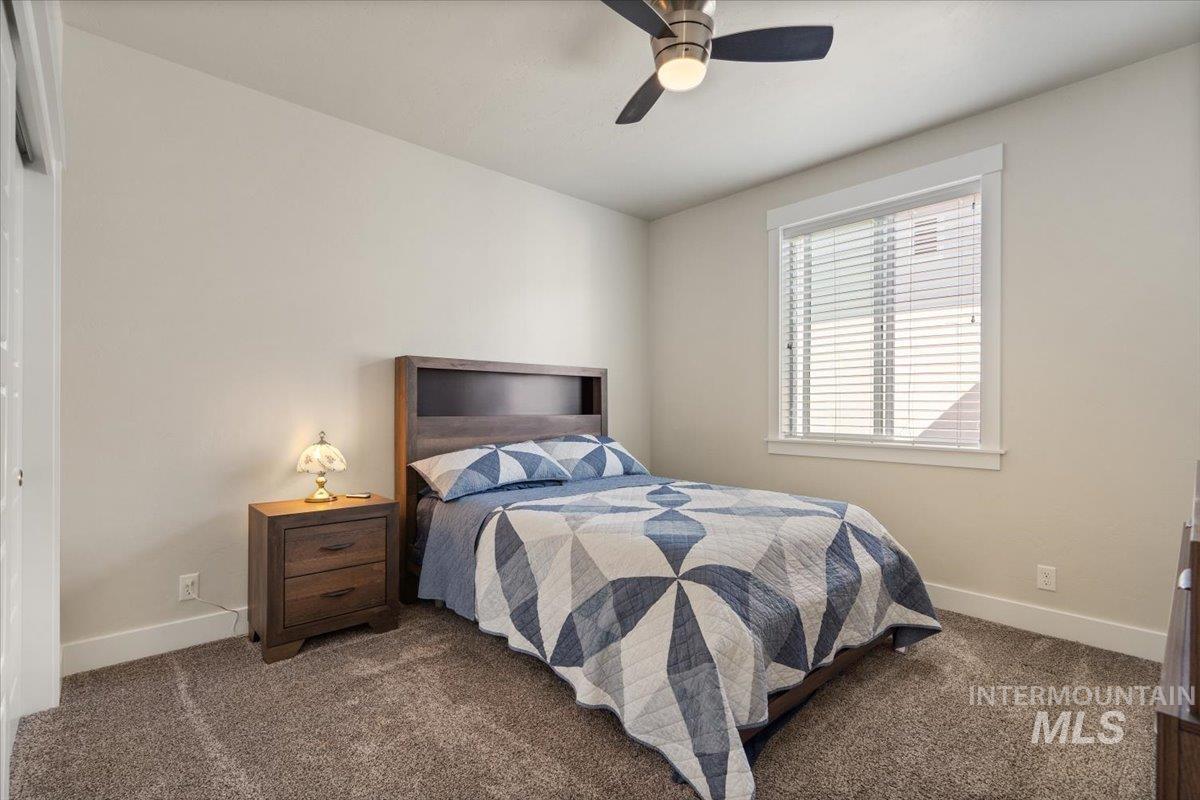 property viewer photo 18