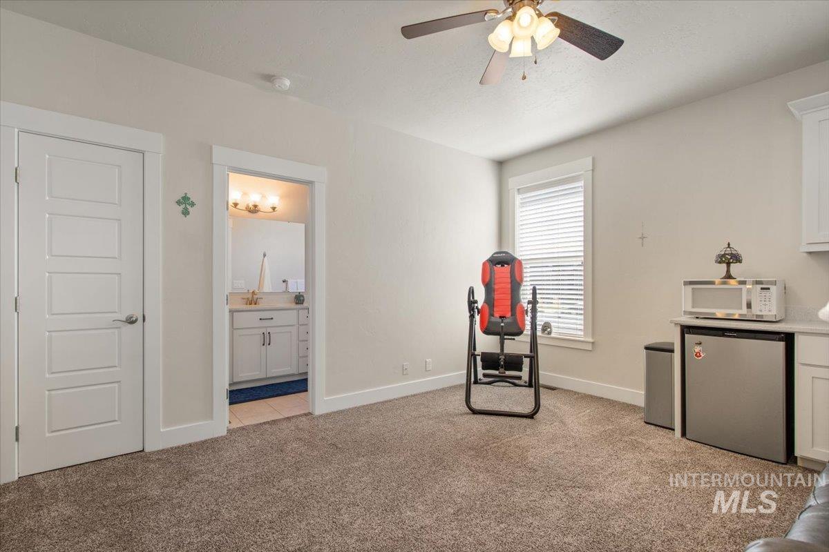 property viewer photo 23