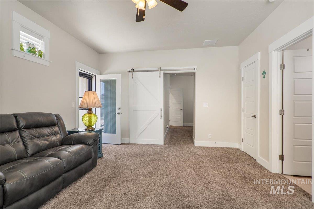 property viewer photo 24