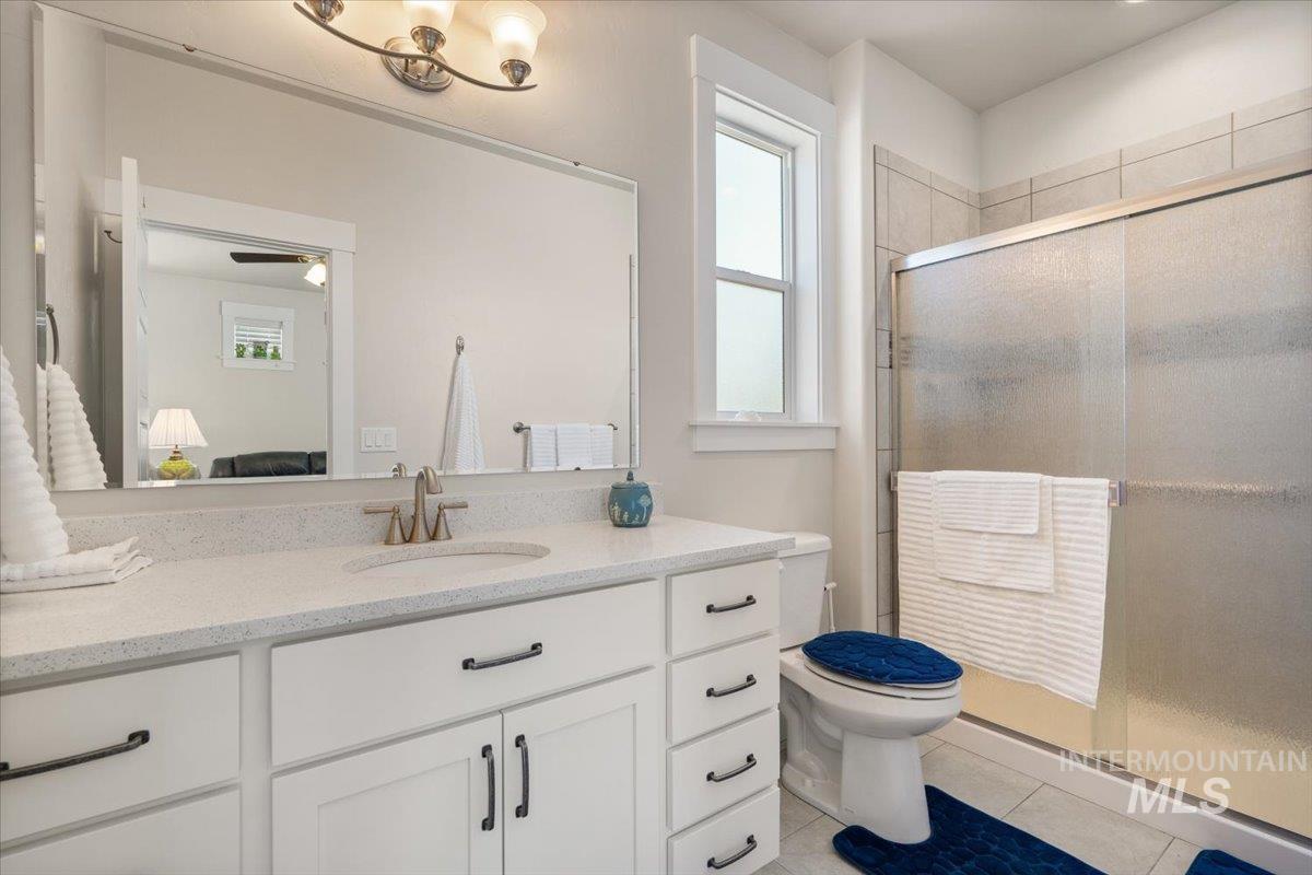 property viewer photo 25