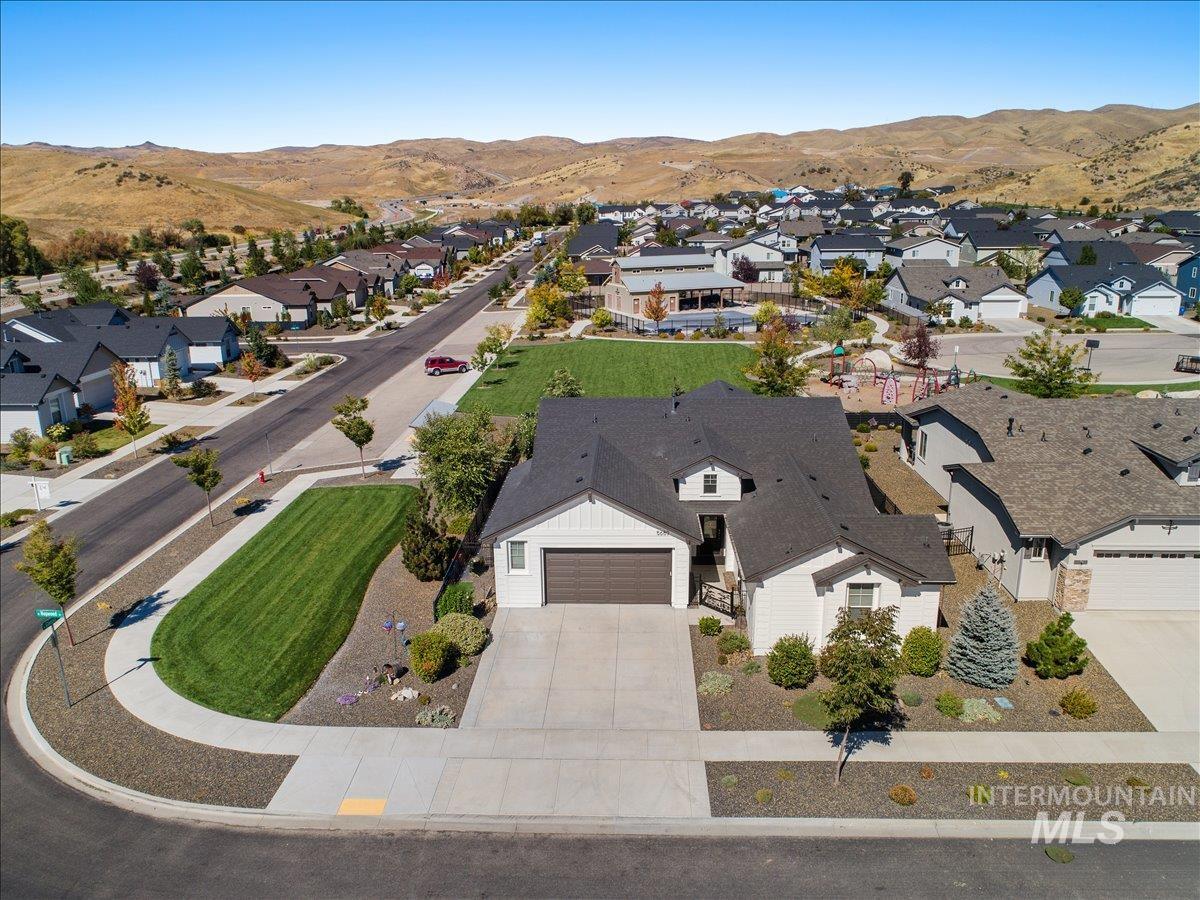 property viewer photo 27