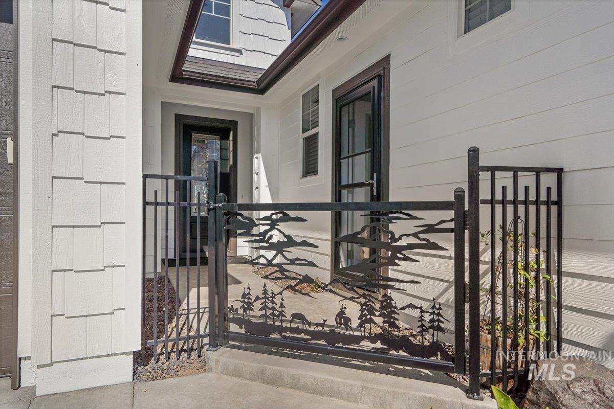 property viewer photo 31