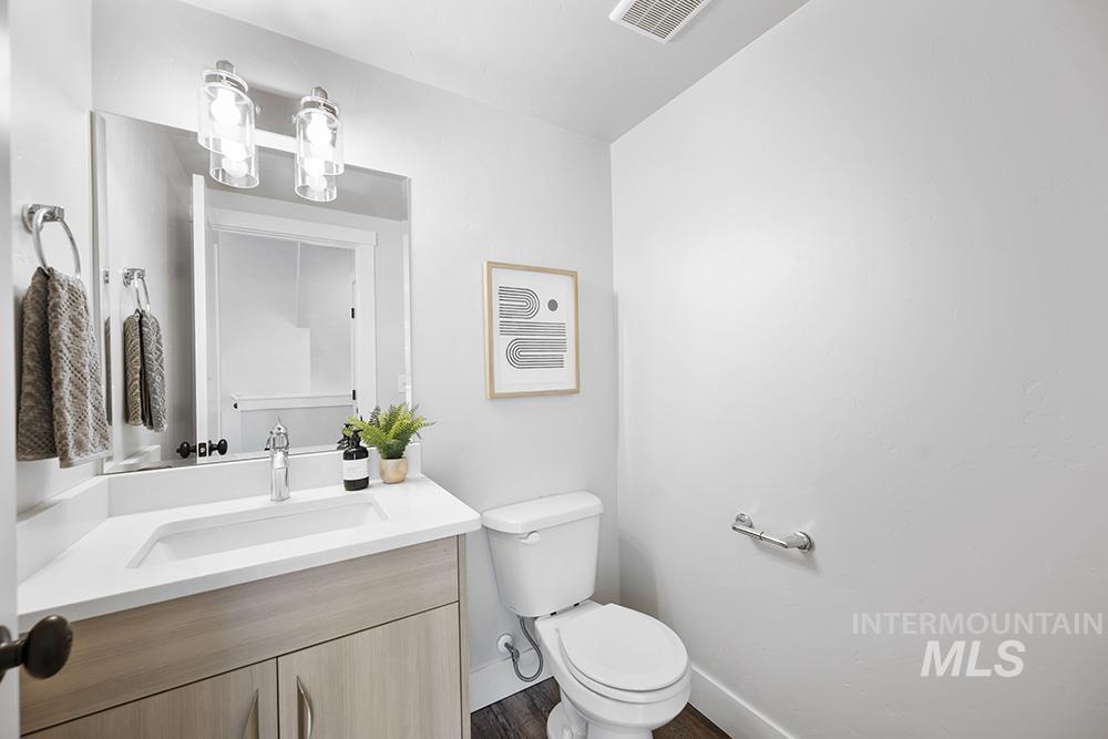property viewer photo 16